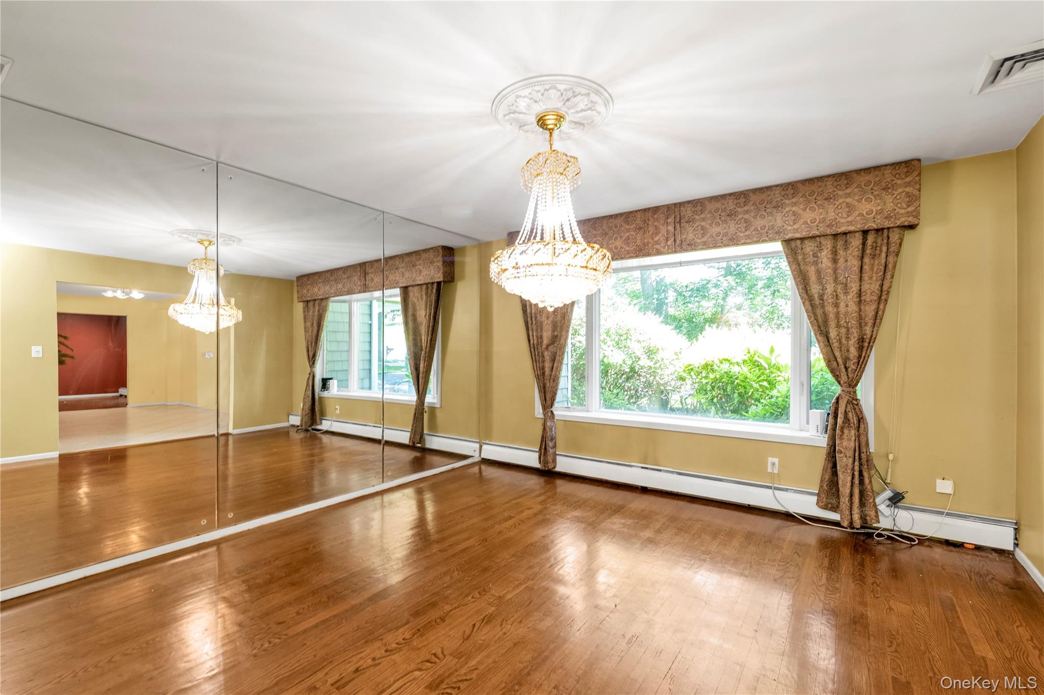 #12 photo, 8 Lisa Drive, サフォーク郡 Dix Hills , NY 11746