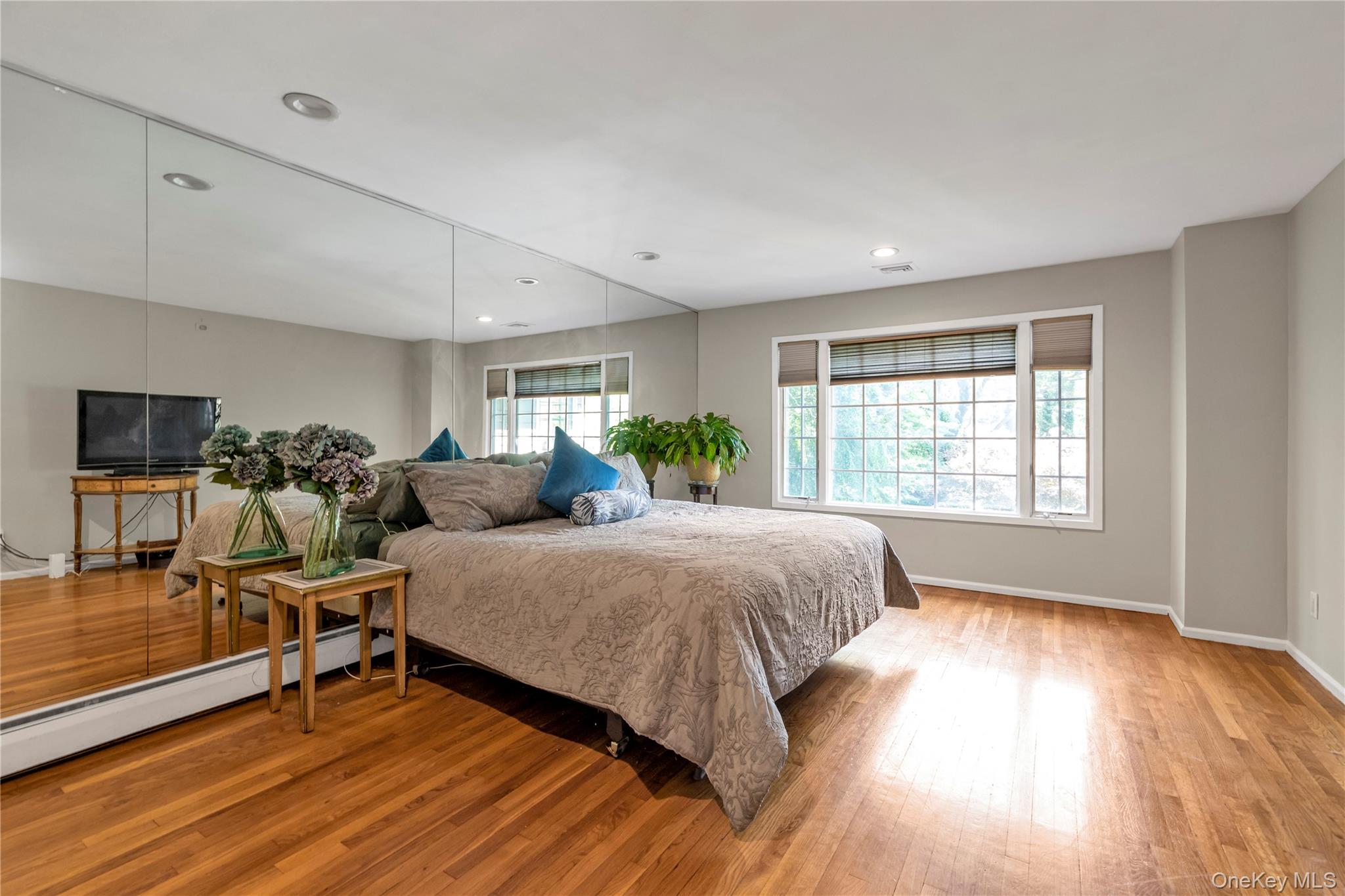 #16 photo, 8 Lisa Drive, サフォーク郡 Dix Hills , NY 11746