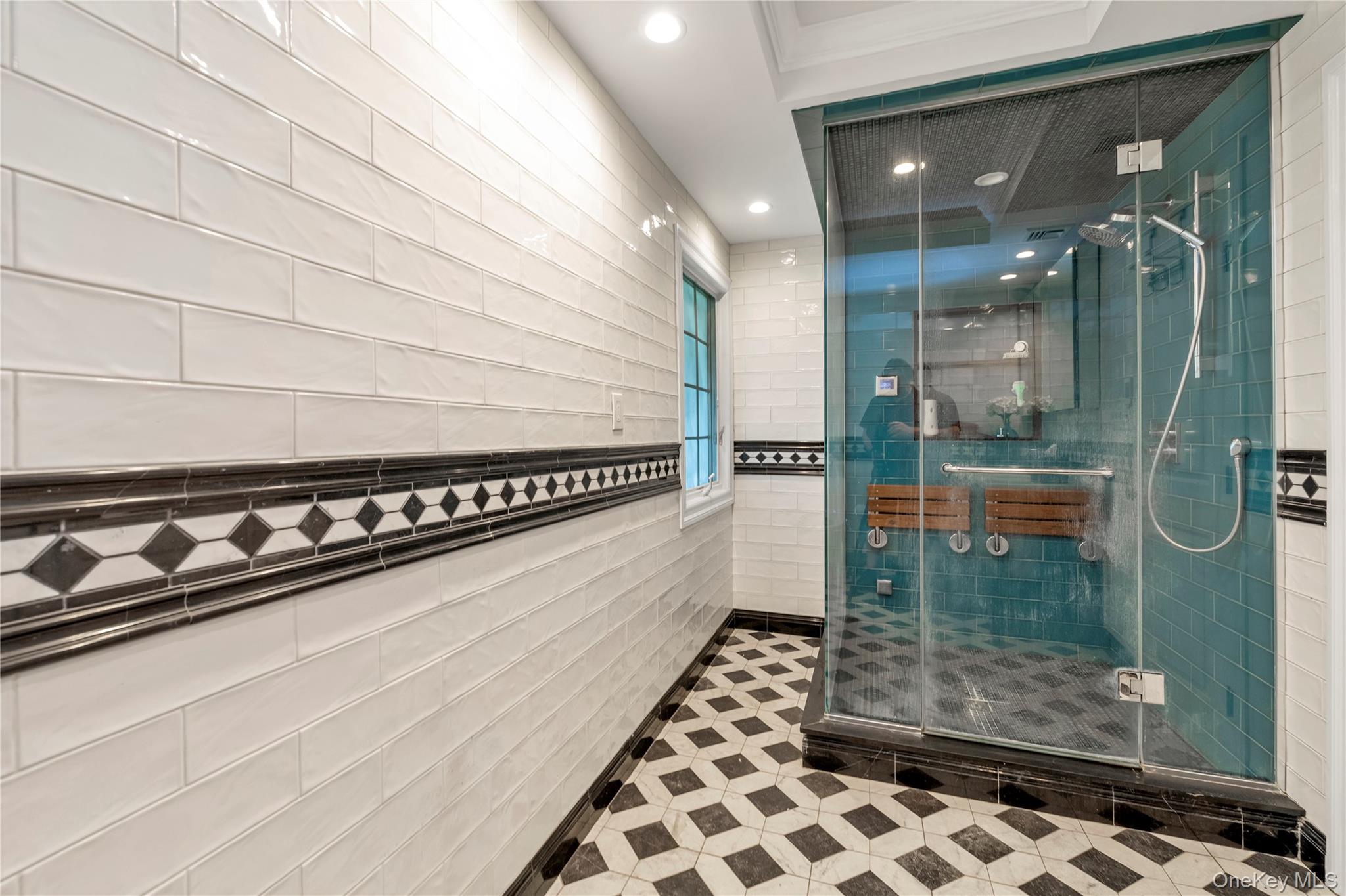 #17 photo, 8 Lisa Drive, サフォーク郡 Dix Hills , NY 11746