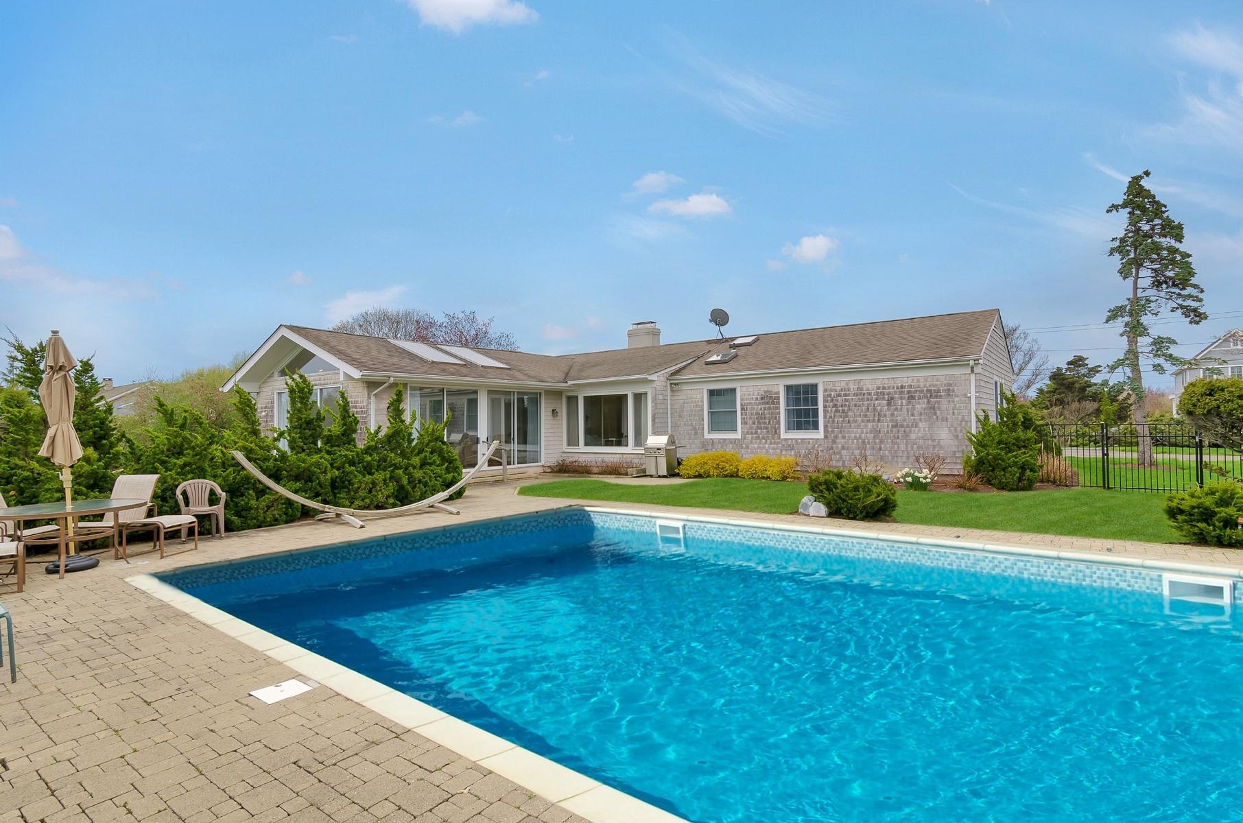 #1 photo, 62 Bayfield Lane, 東長島 汉普顿 Westhampton Beach , NY 11978