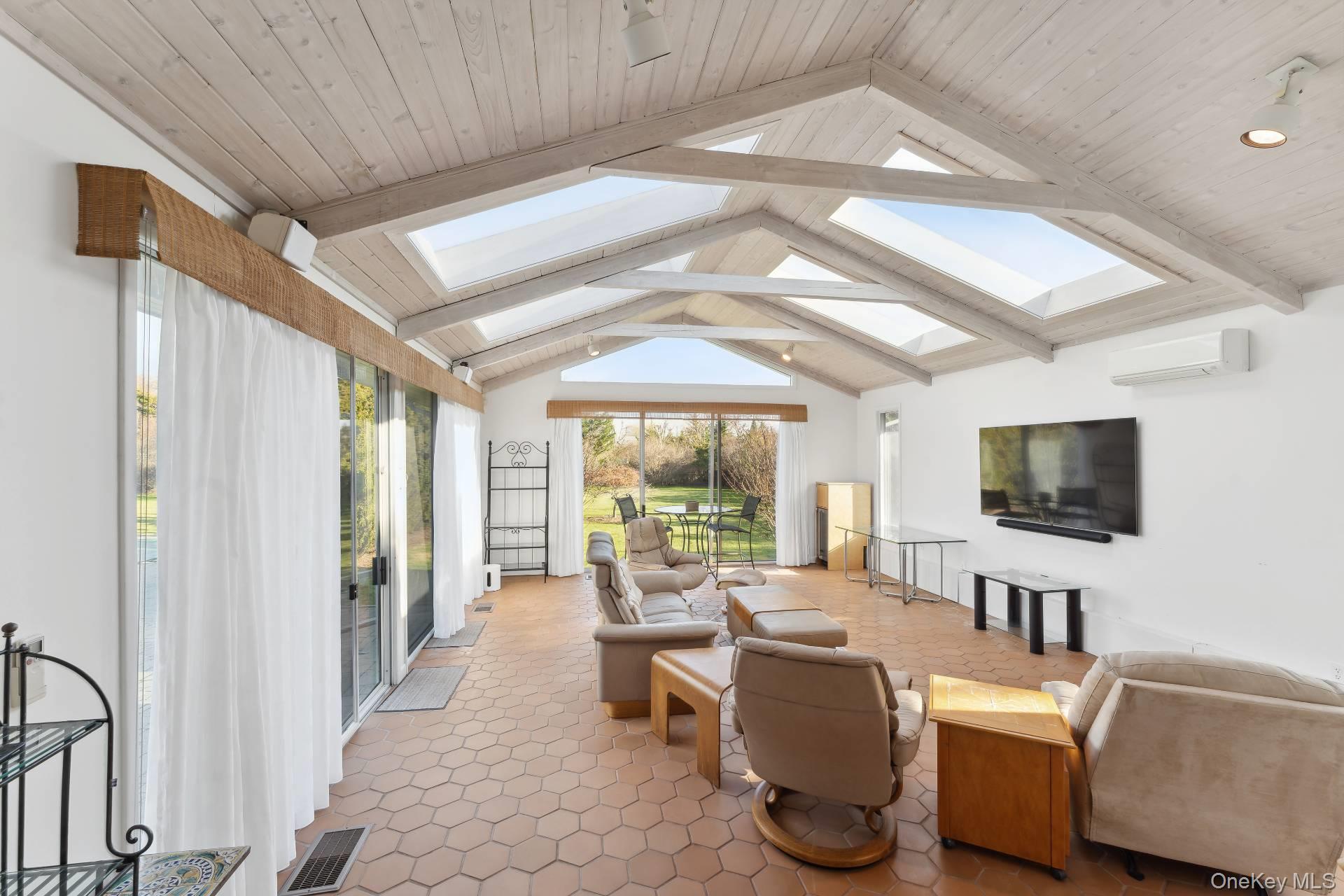 #3 photo, 62 Bayfield Lane, サフォーク郡 Westhampton Beach , NY 11978