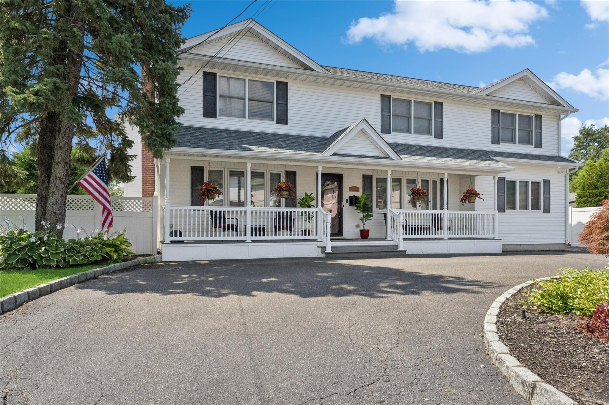#1 photo, 250 N Poplar Street, 長島 North Massapequa , NY 11758