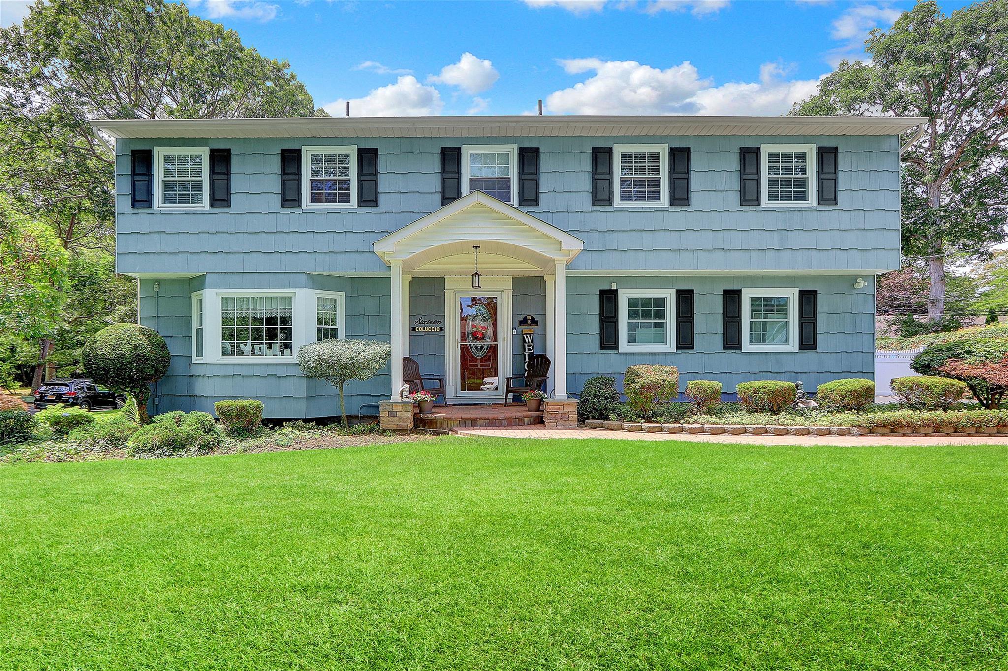 #1 photo, 16 Crawford Street, Smithtown , NY 11787