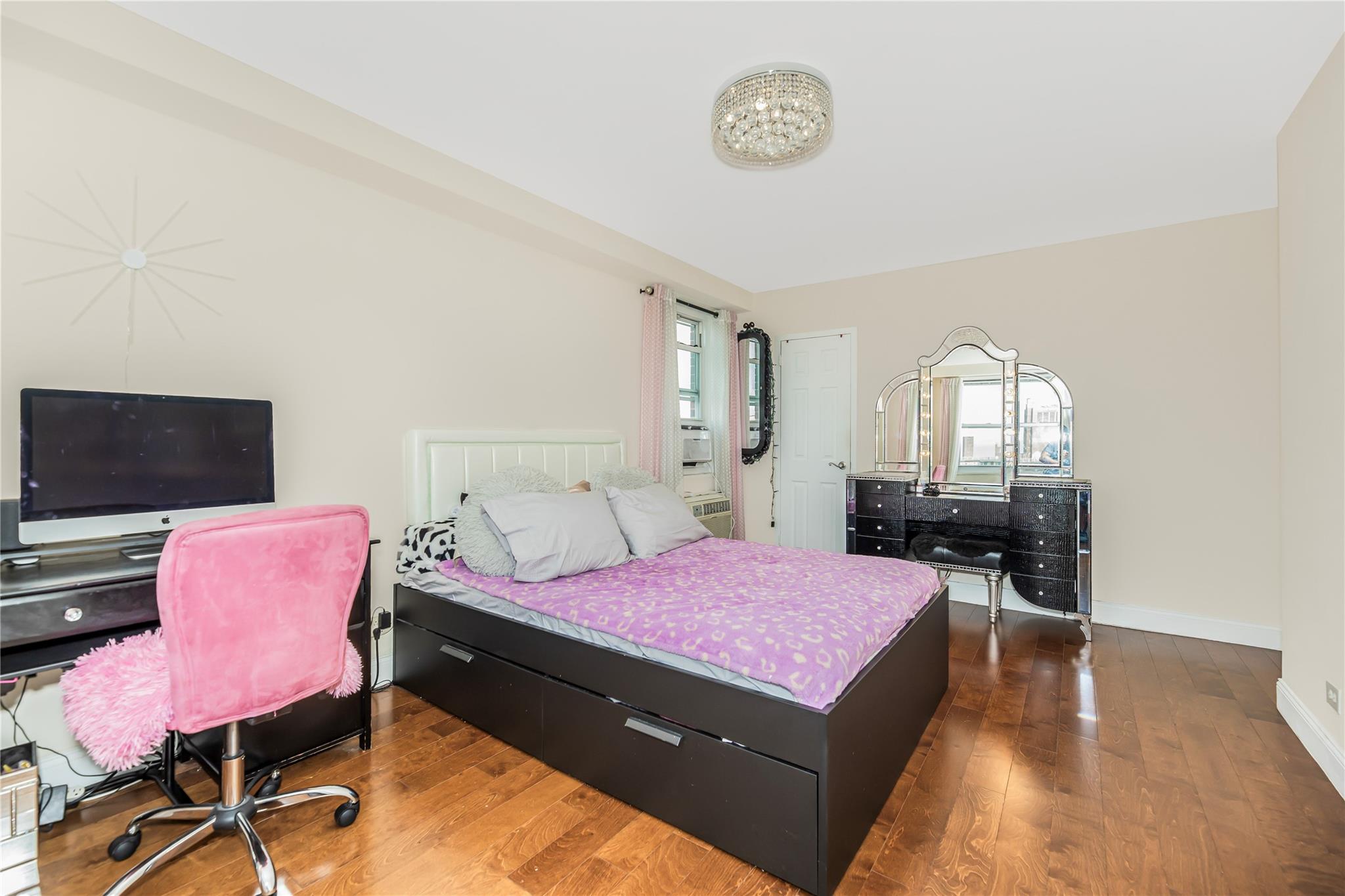 #10 photo, 825 Morrison Avenue, ブロンクス区 Bronx , NY 10473