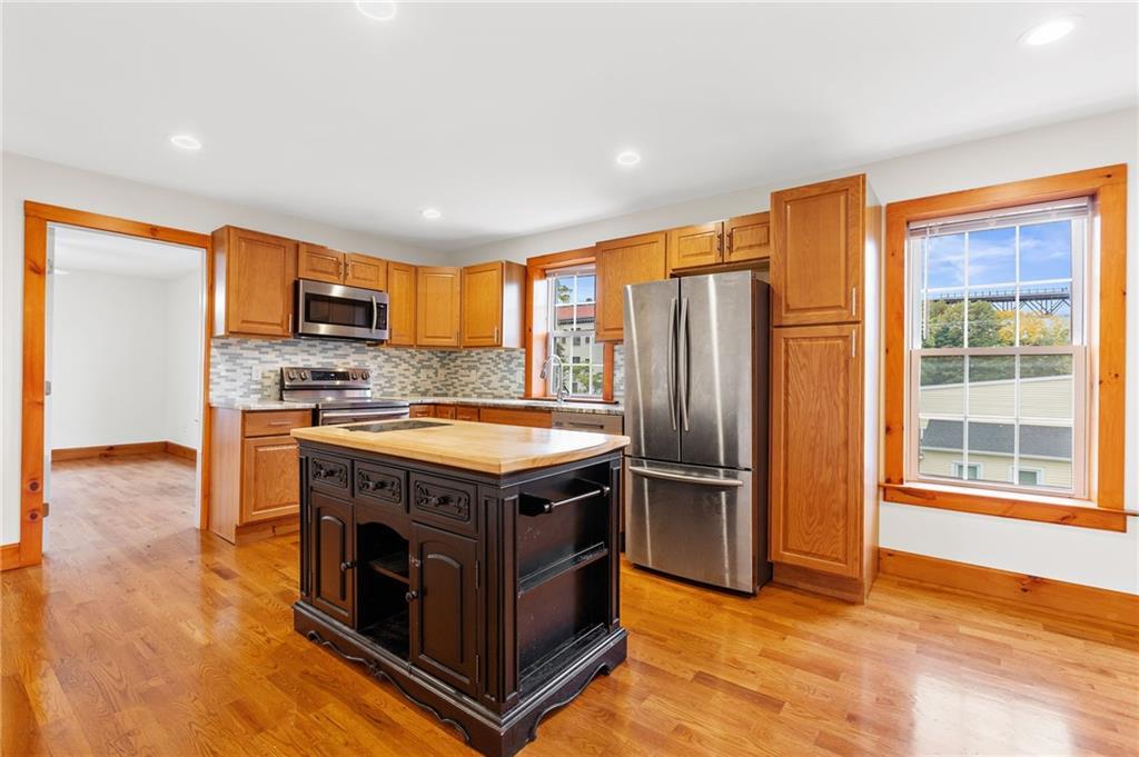 #1 photo, 75 Albany Street, Poughkeepsie , NY 12601