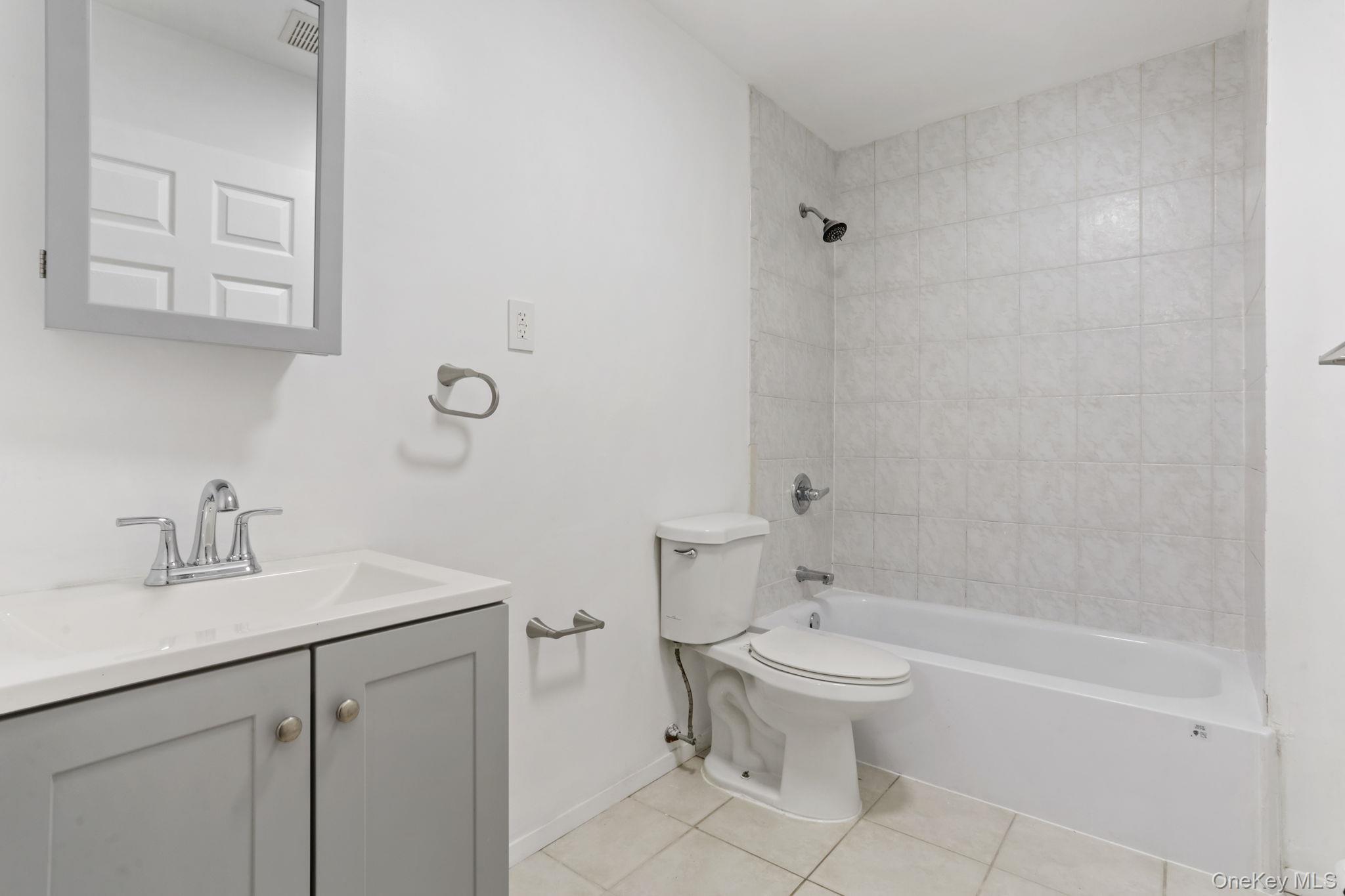 #10 photo, 639 E 226th Street, ブロンクス区 Bronx , NY 10466