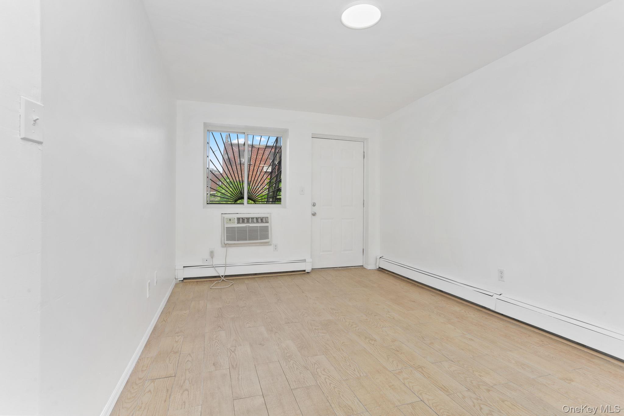 #13 photo, 639 E 226th Street, ブロンクス区 Bronx , NY 10466