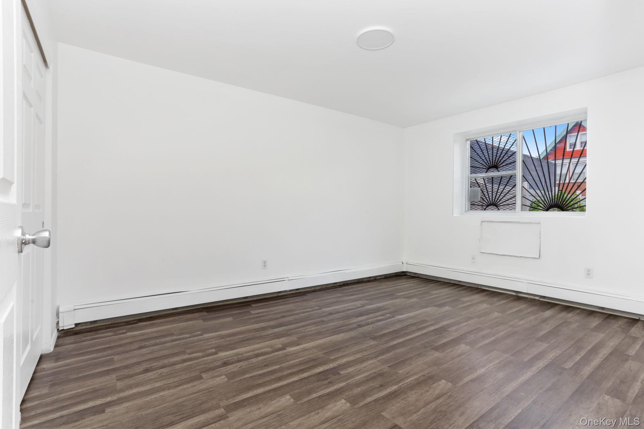 #17 photo, 639 E 226th Street, ブロンクス区 Bronx , NY 10466