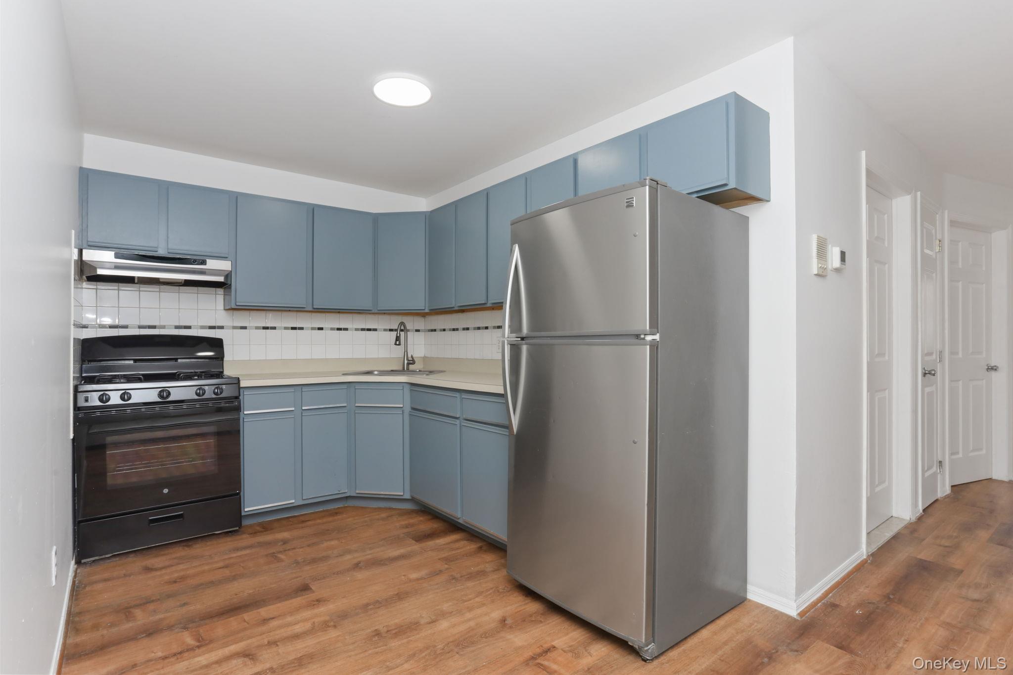 #8 photo, 639 E 226th Street, ブロンクス区 Bronx , NY 10466