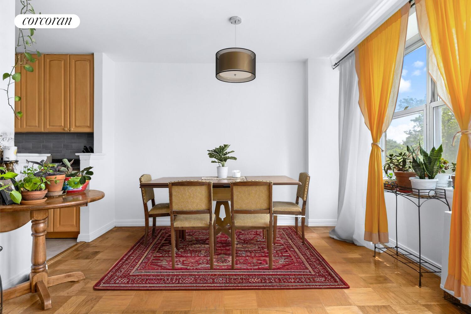 #4 photo, 135 OCEAN Parkway, Kensington , NY 11218