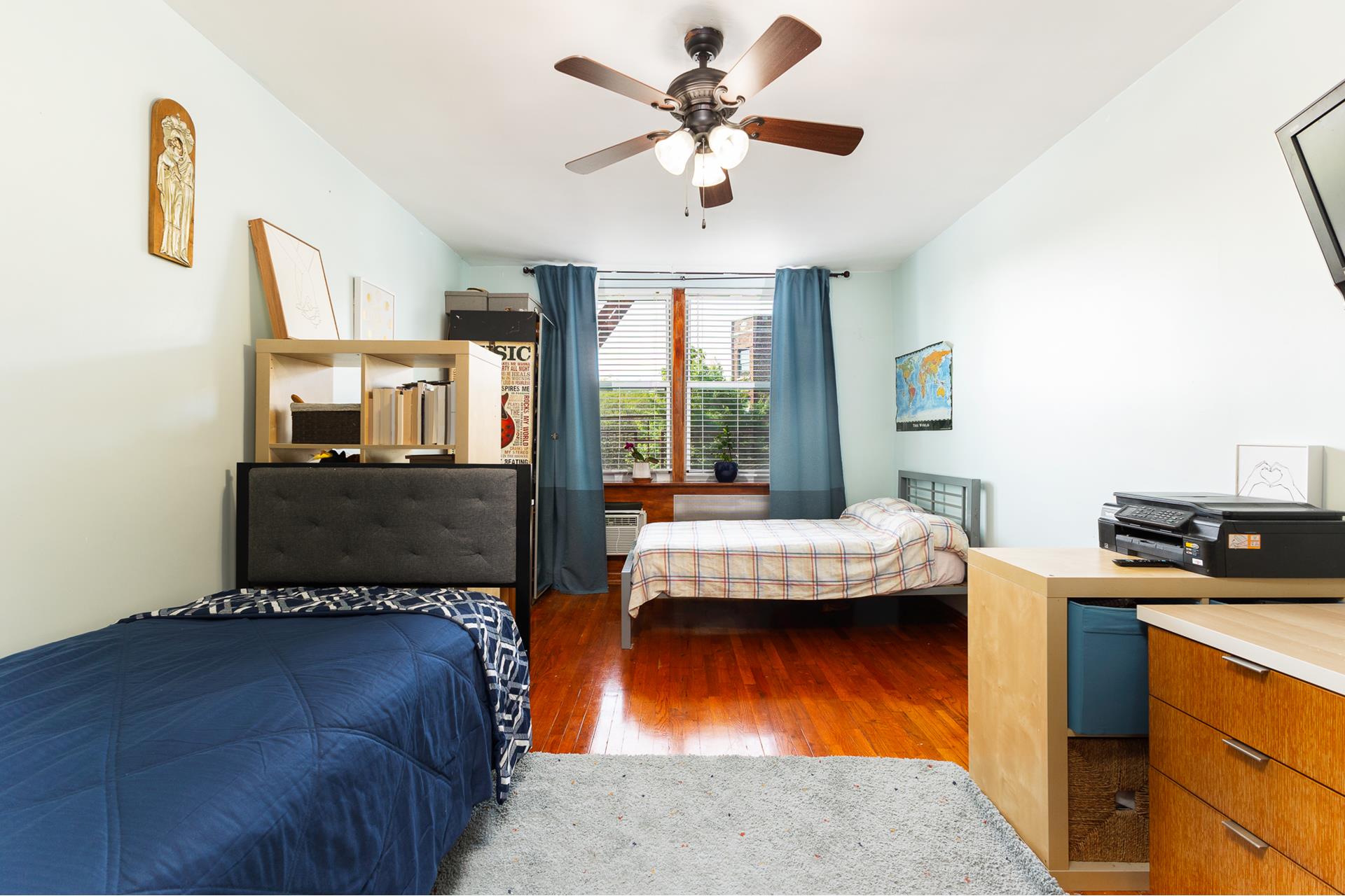 #6 photo, 207 OCEAN Parkway, ブルックリン区 Kensington , NY 11218