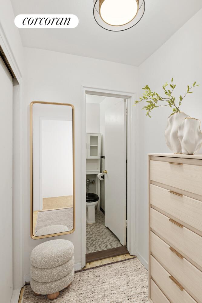 #3 photo, 221 E 50TH Street, Turtle Bay , NY 10022