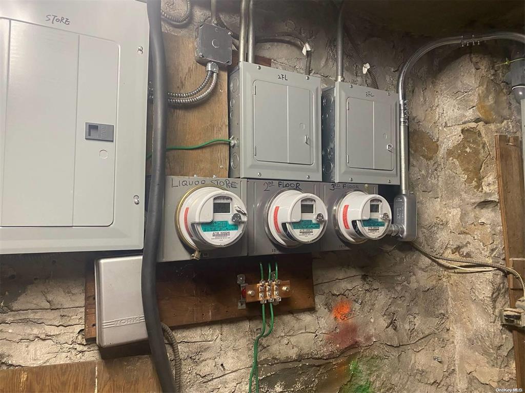 #3 photo, 6557 Myrtle Avenue, クイーンズ区 Ridgewood , NY 11385