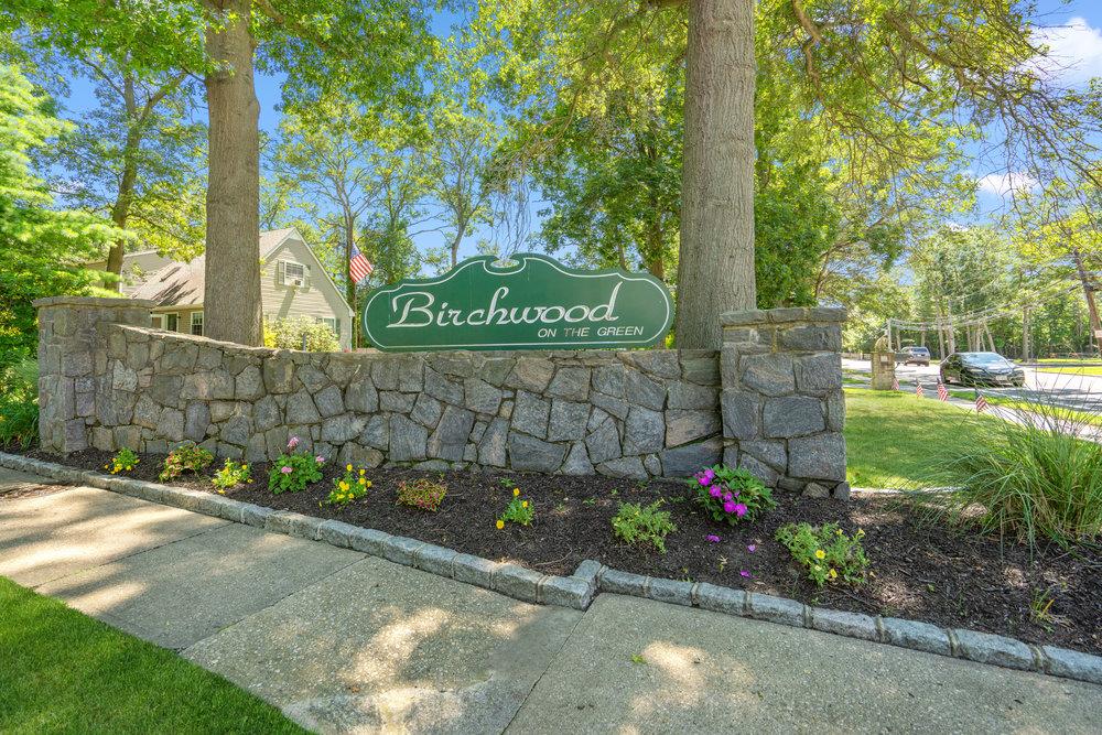 #1 photo, 2302 Wilshire Lane, Oakdale , NY 11769