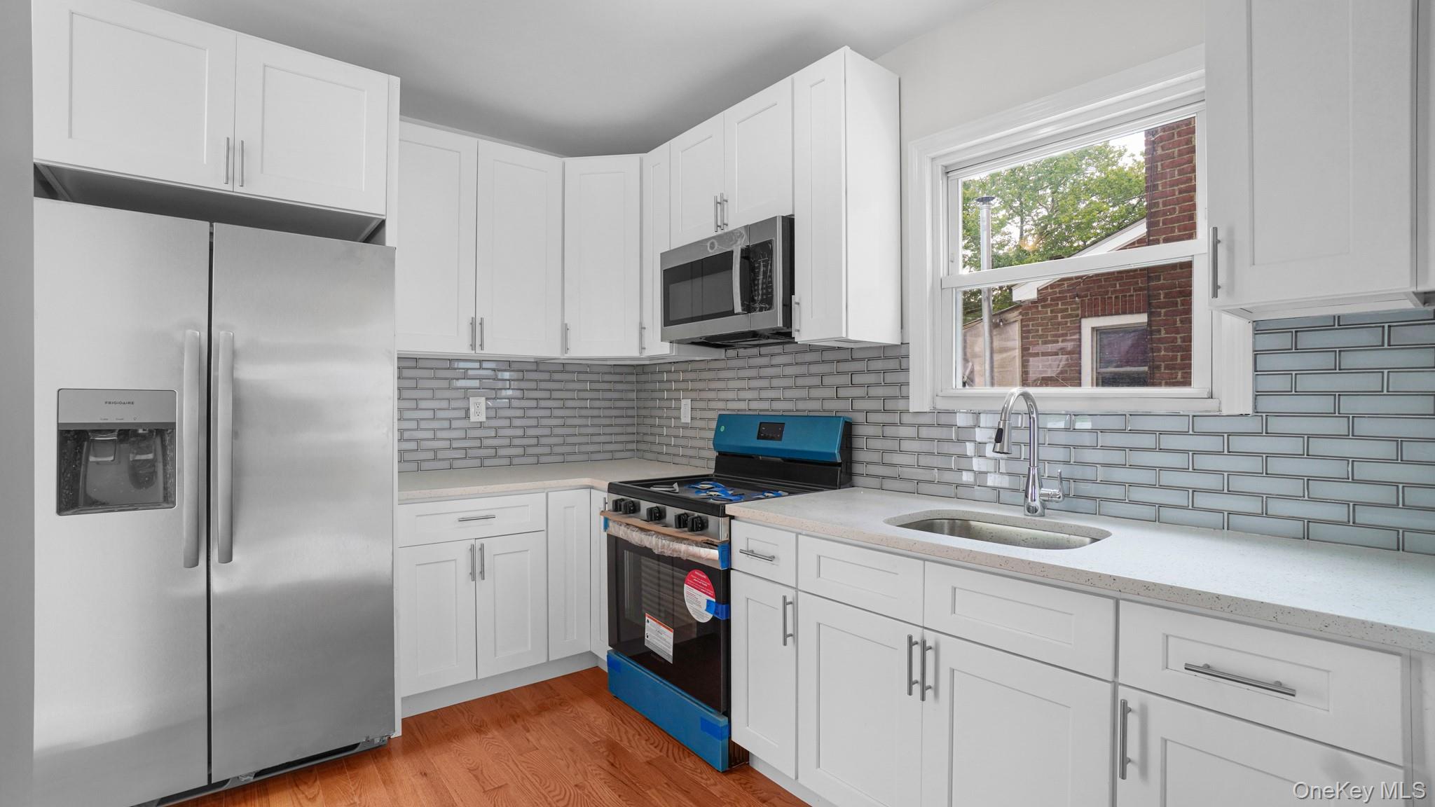 #10 photo, 241-10 86th Avenue, 皇后區 Bellerose , NY 11426