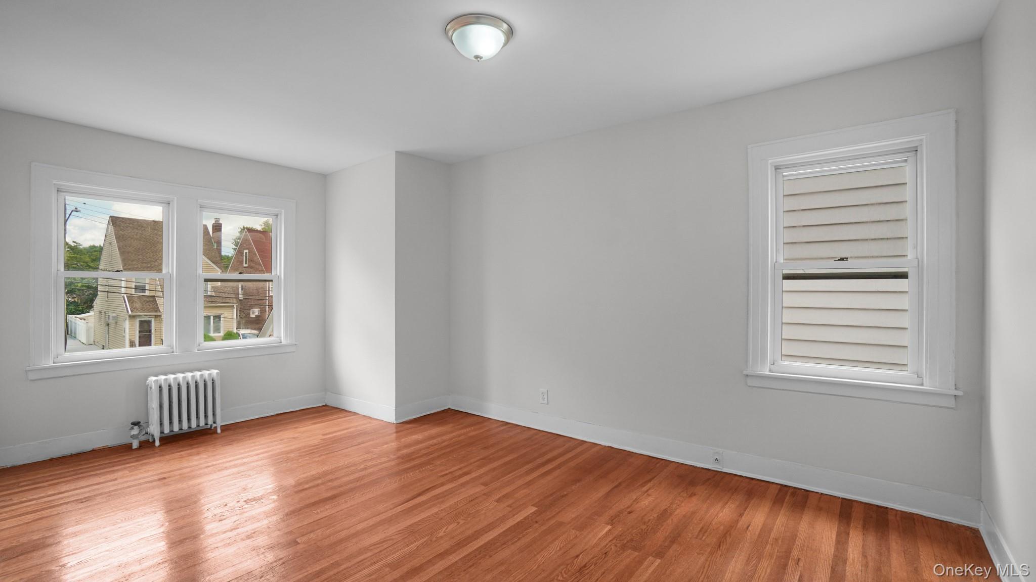 #17 photo, 241-10 86th Avenue, 皇后區 Bellerose , NY 11426