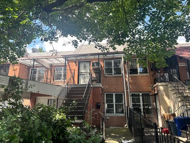 #1 photo, 3034 69th Street, 皇后區 木邊 Woodside , NY 11377