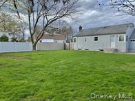 #16 photo, 3 Wensley Road, Plainview , NY 11803