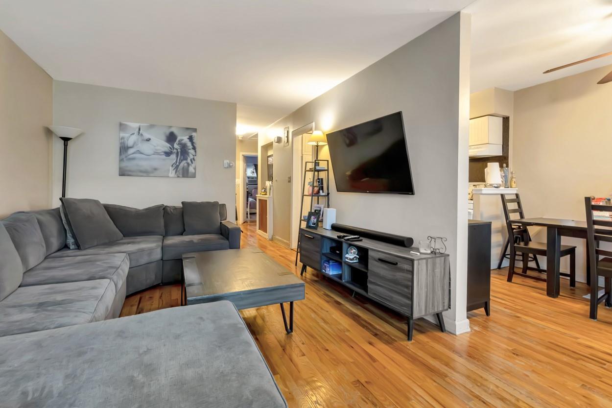 #12 photo, 200-06 39th Avenue, كوينز Bayside , NY 11361