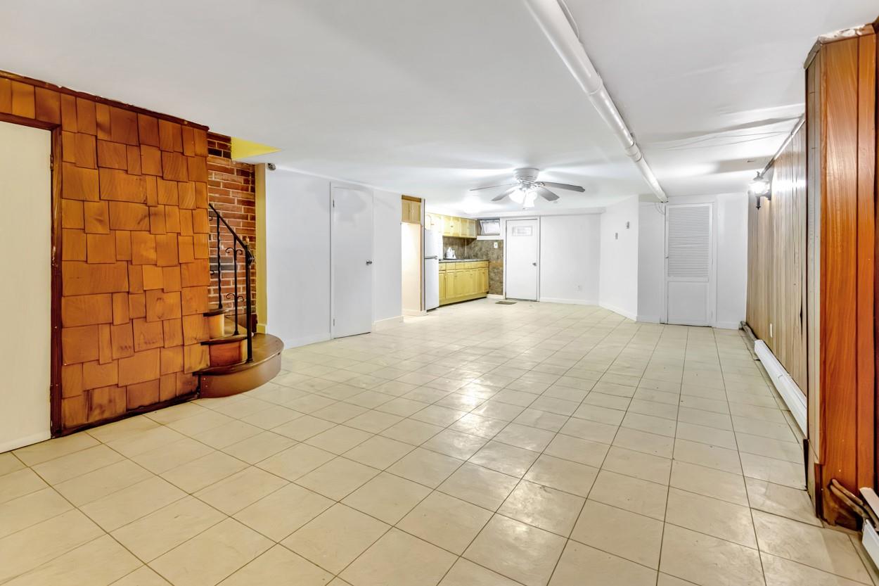 #19 photo, 200-06 39th Avenue, كوينز Bayside , NY 11361