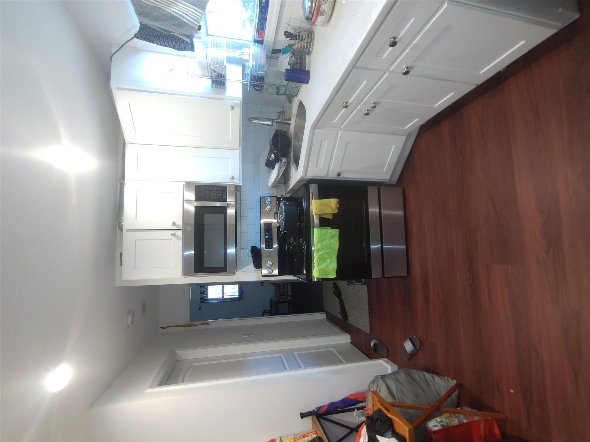 #10 photo, 2167A Great Neck Road, 東長島 Copiague , NY 11726