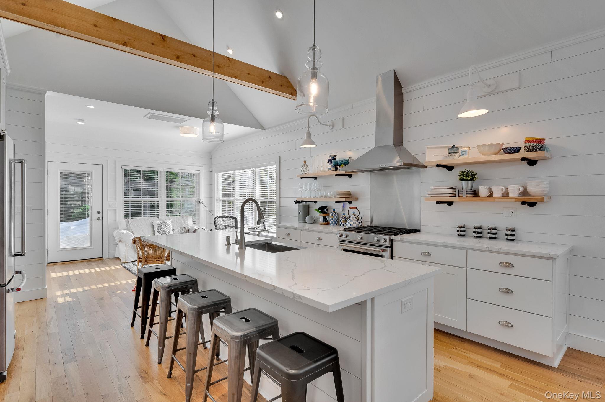 #12 photo, 11 Willow Street, サフォーク郡 Aquebogue , NY 11901