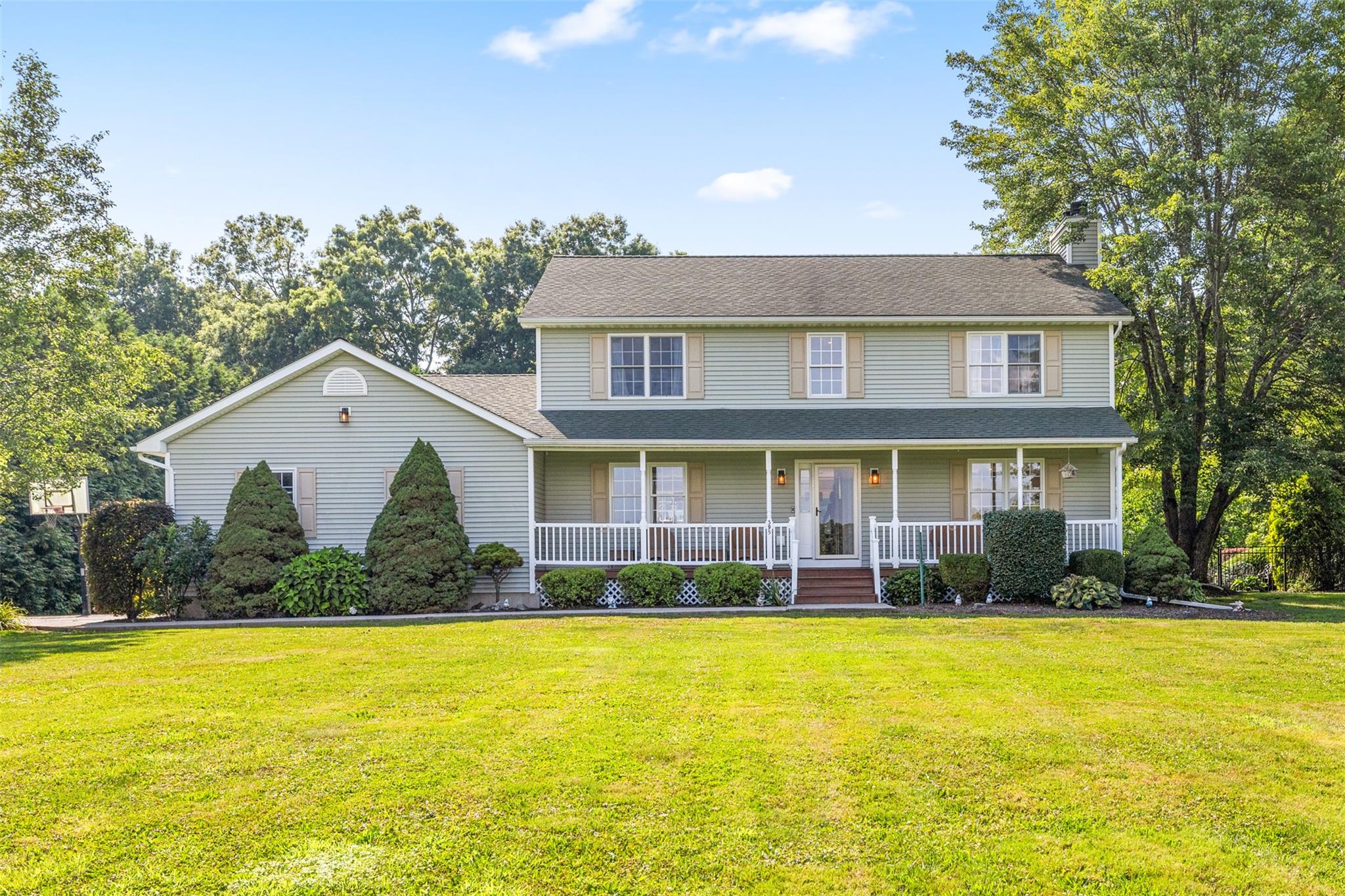 #1 photo, 395 Toleman Road, Rock Tavern , NY 12575