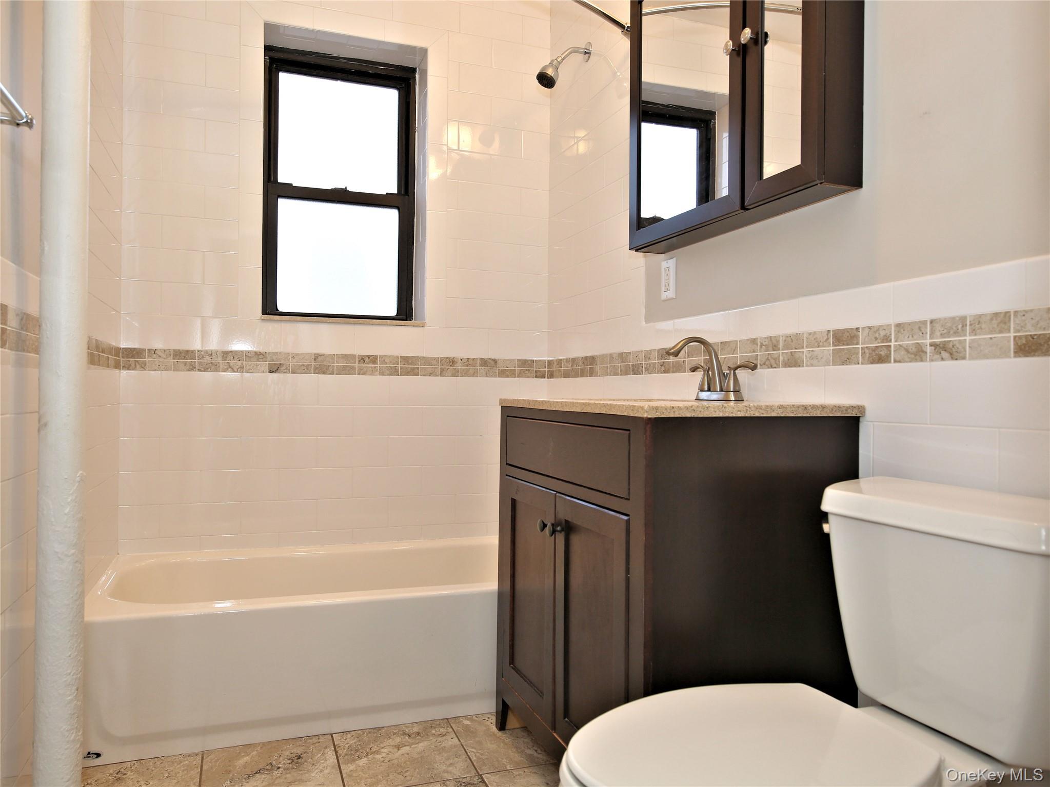 #10 photo, 604 Tompkins Avenue, Mamaroneck , NY 10543