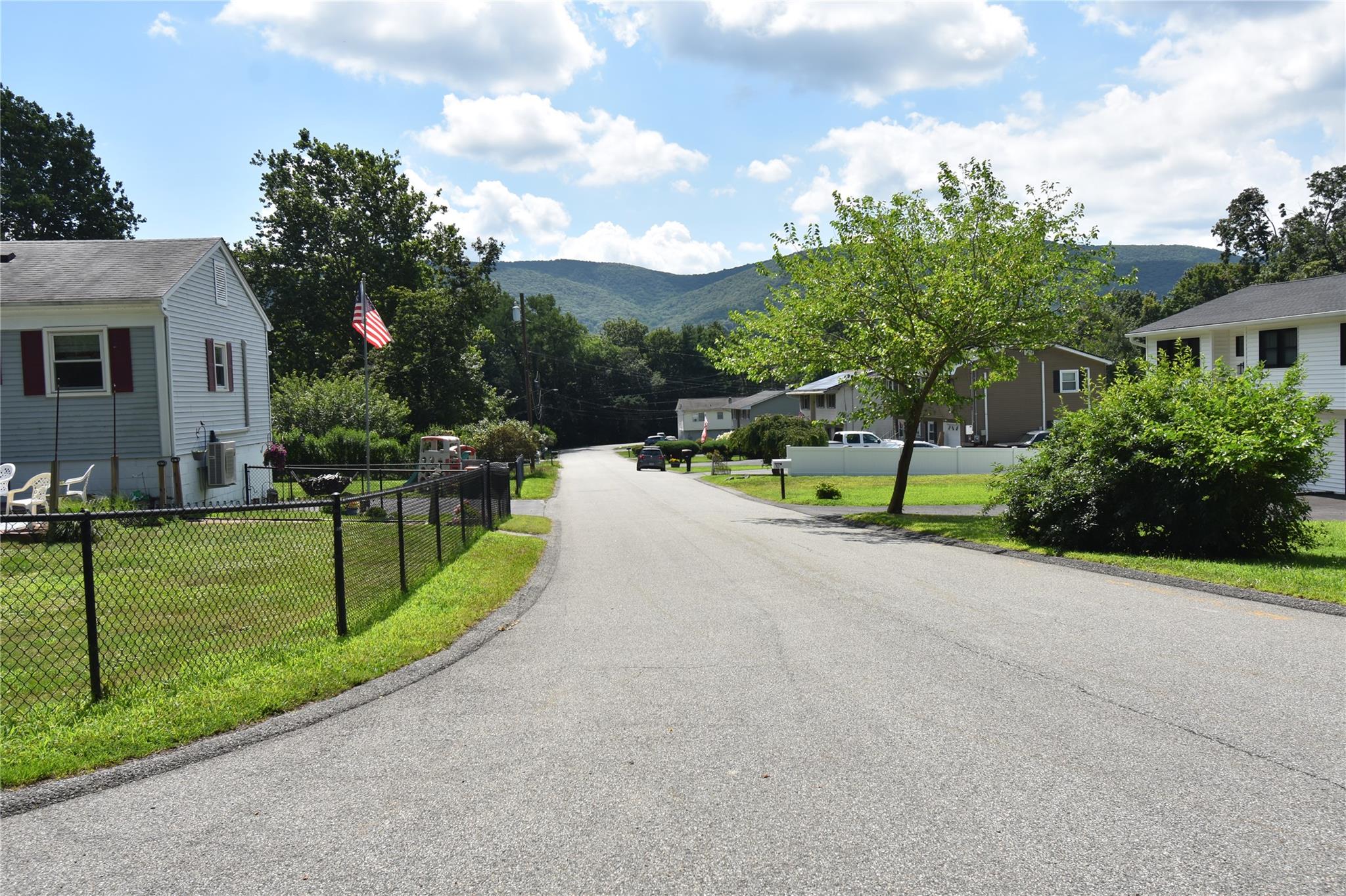 #10 photo, Stewart Avenue, Beacon , NY 12508