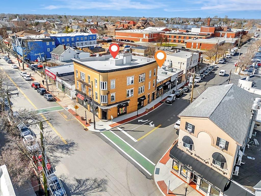 #18 photo, 240 Deer Park Avenue, Babylon , NY 11702