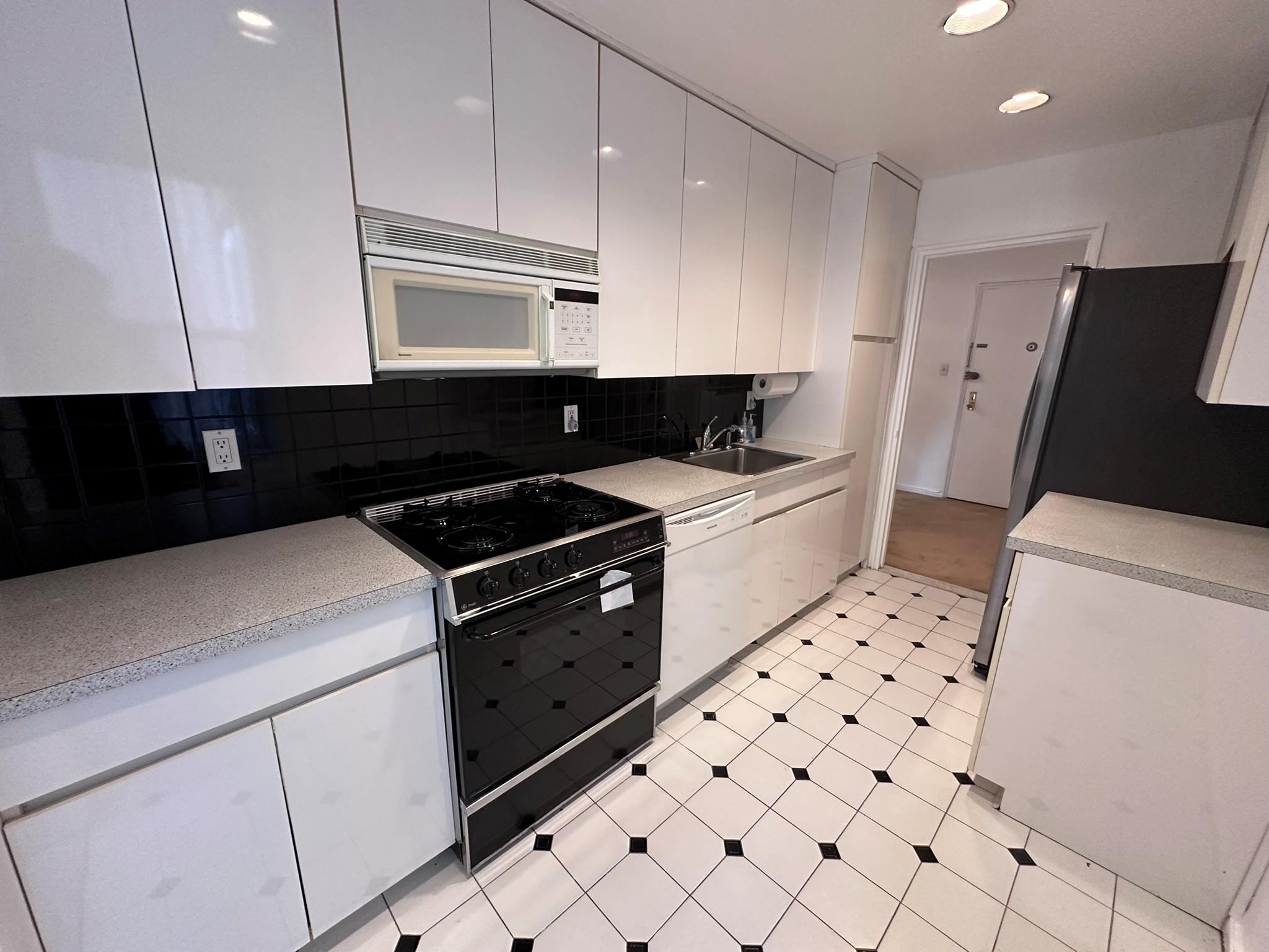 #7 photo, 209-25 18th Avenue, クイーンズ区 Bayside , NY 11360