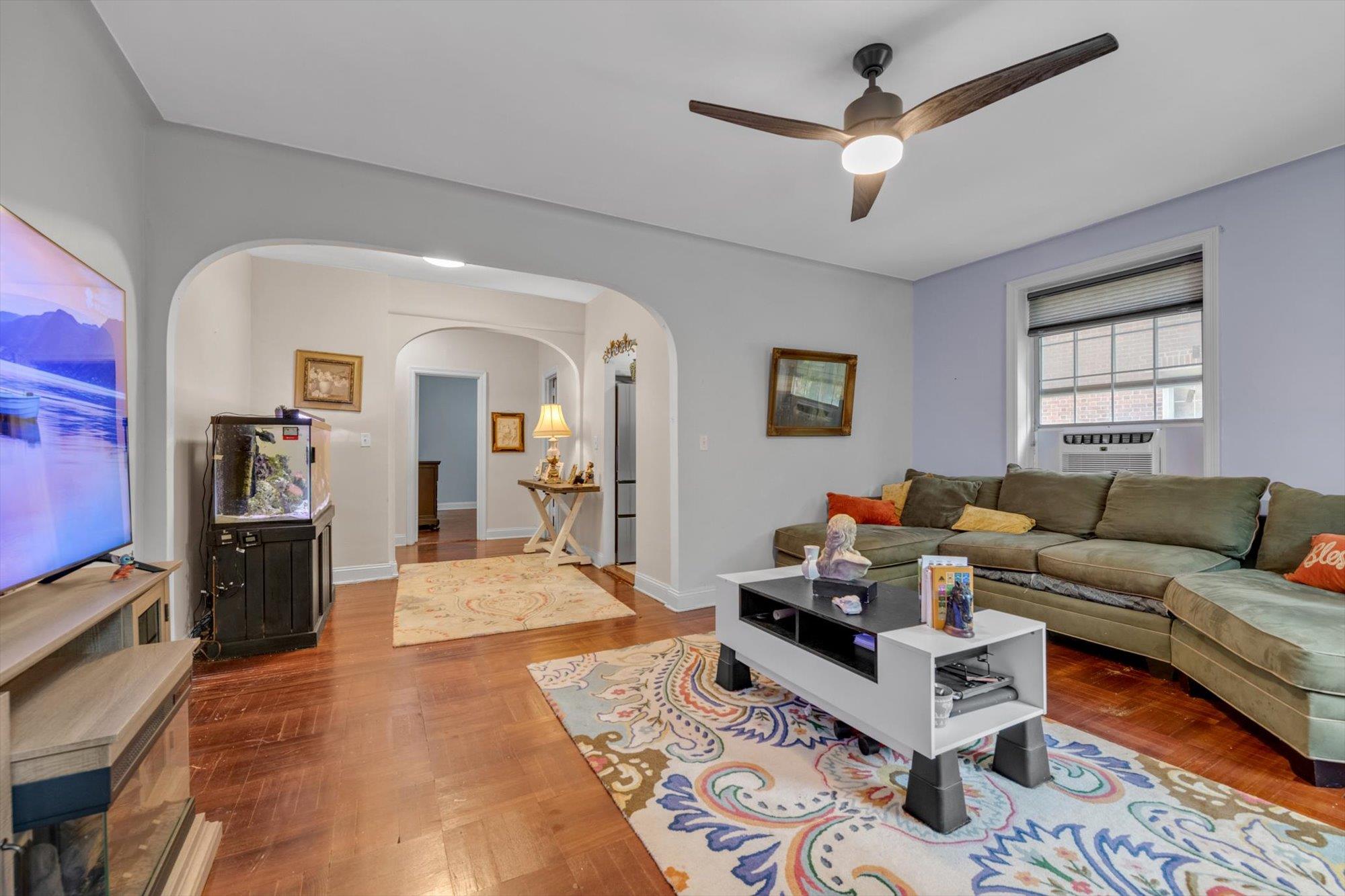 #4 photo, 117-01 Park Lane South, 뉴욕퀸즈 Kew Gardens , NY 11415