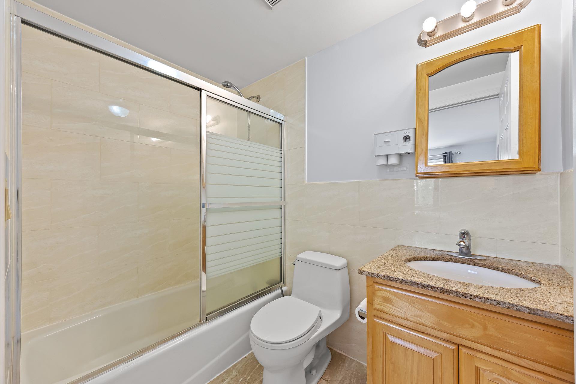 #14 photo, 137-08 31st Road, クイーンズ区 Flushing , NY 11354