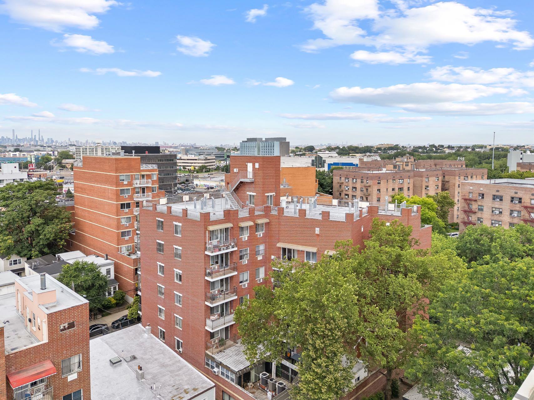 #18 photo, 137-08 31st Road, クイーンズ区 Flushing , NY 11354