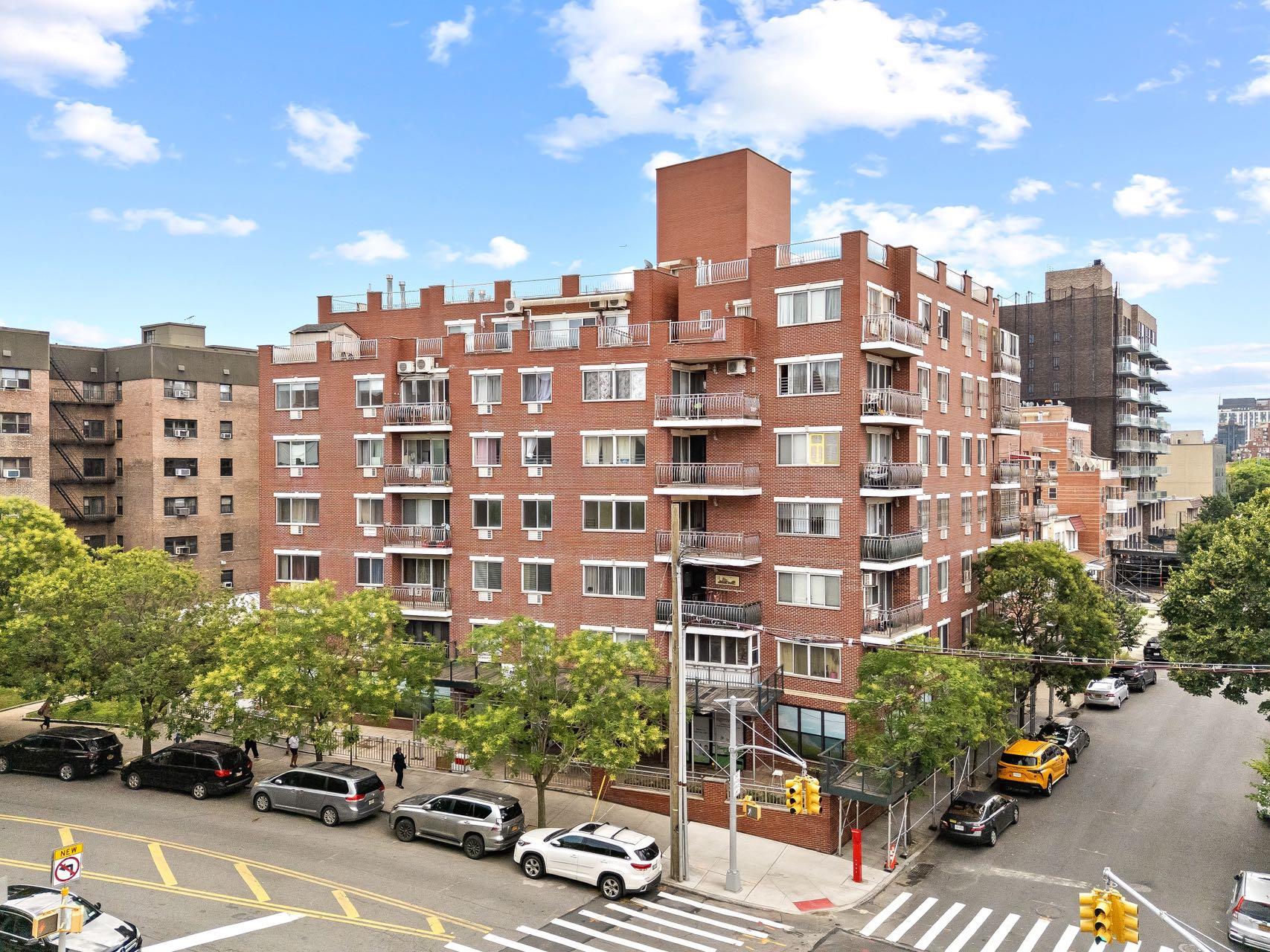 #2 photo, 137-08 31st Road, クイーンズ区 Flushing , NY 11354