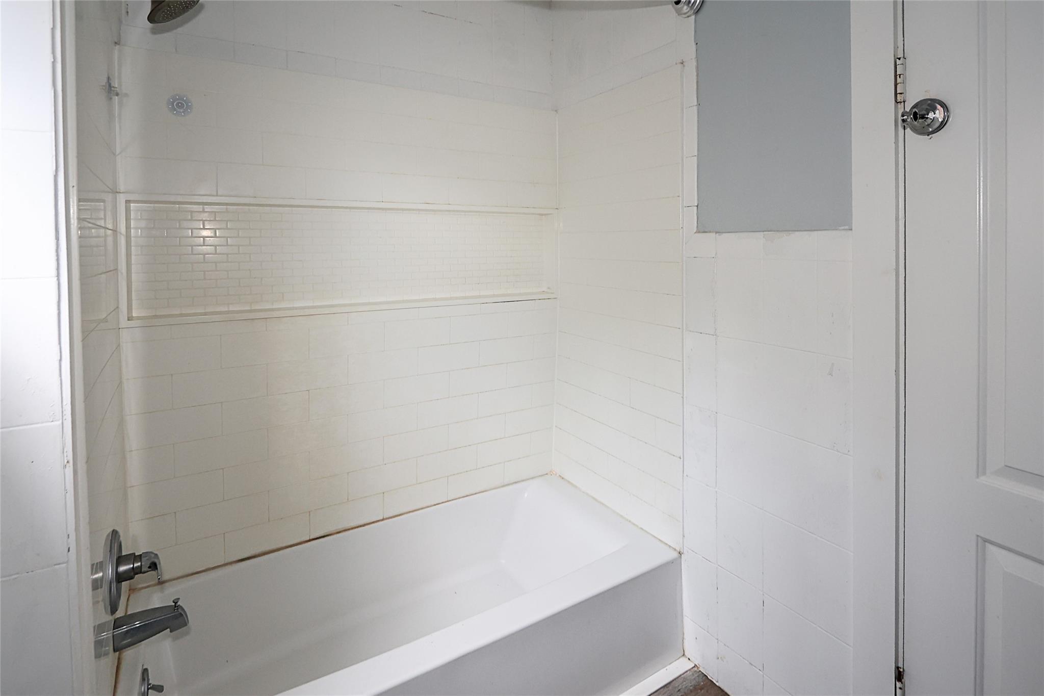 #16 photo, 46 Coles Street, ナッソー郡 Glen Cove , NY 11542