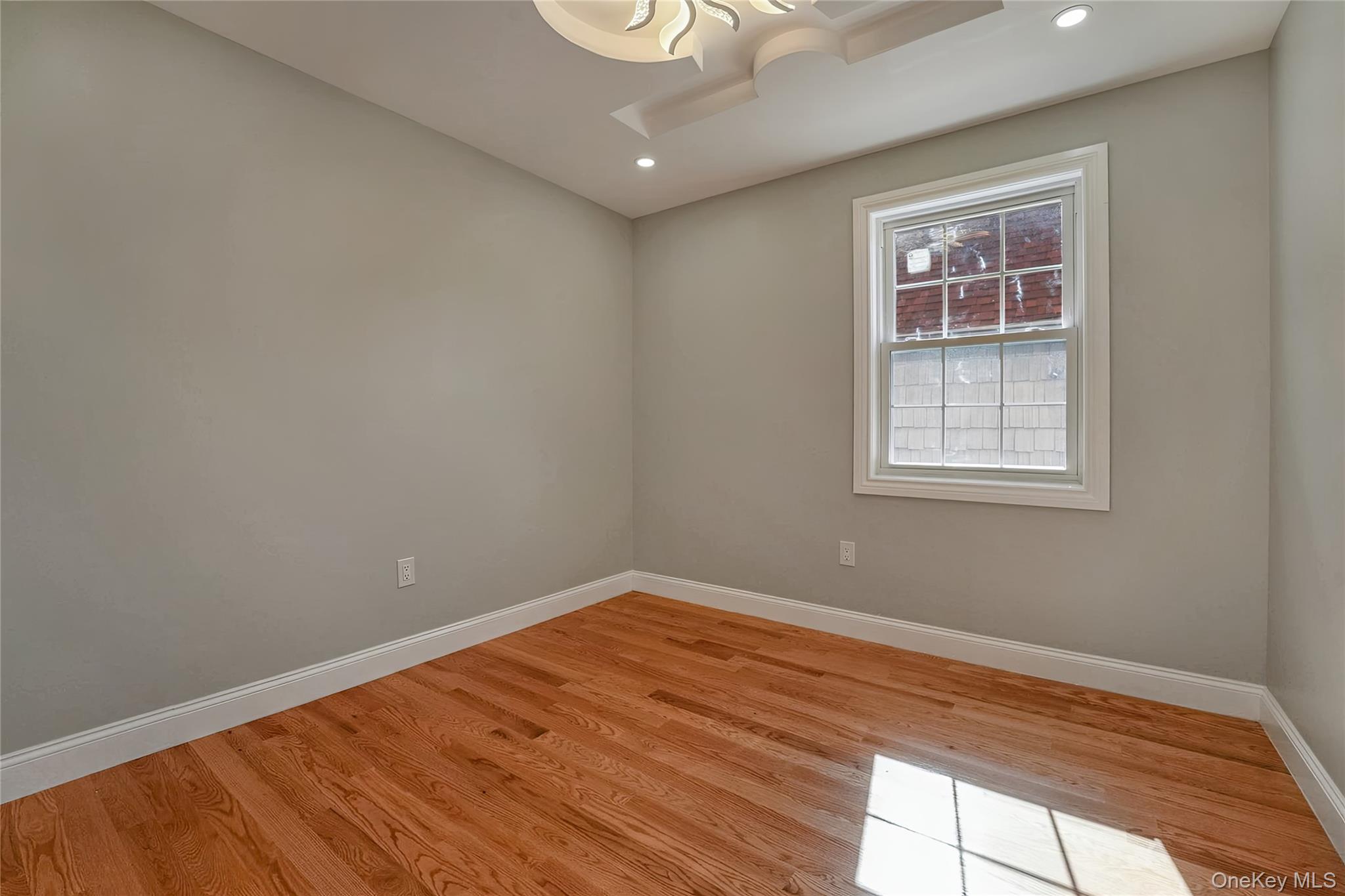 #5 photo, 155-15 134th Avenue, Jamaica , NY 11434