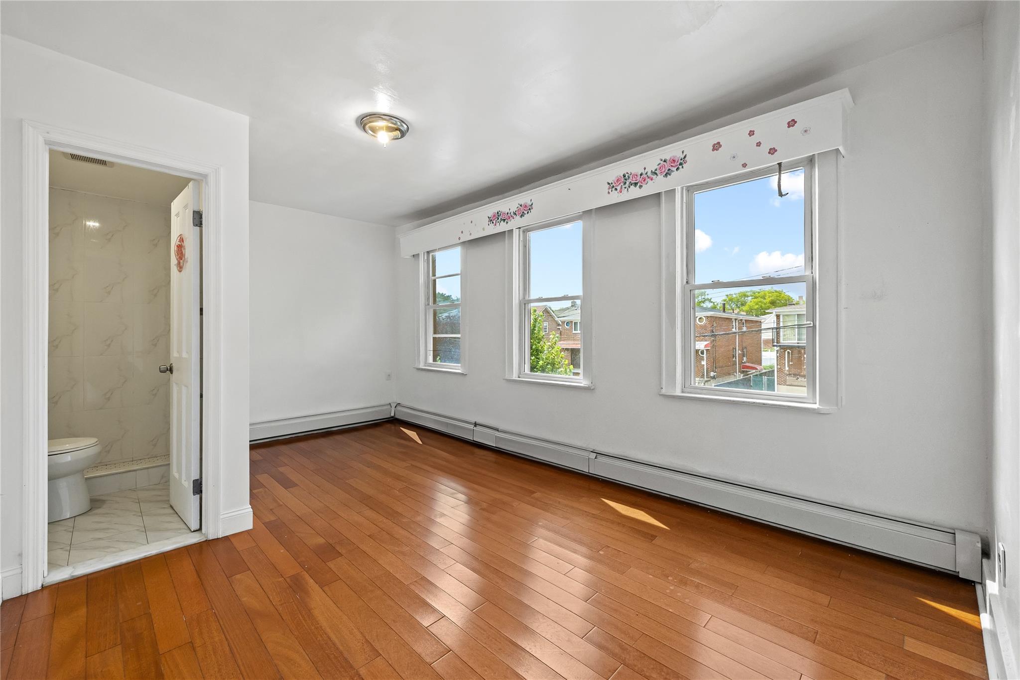 #11 photo, 140-24 Quince Avenue, Flushing , NY 11355