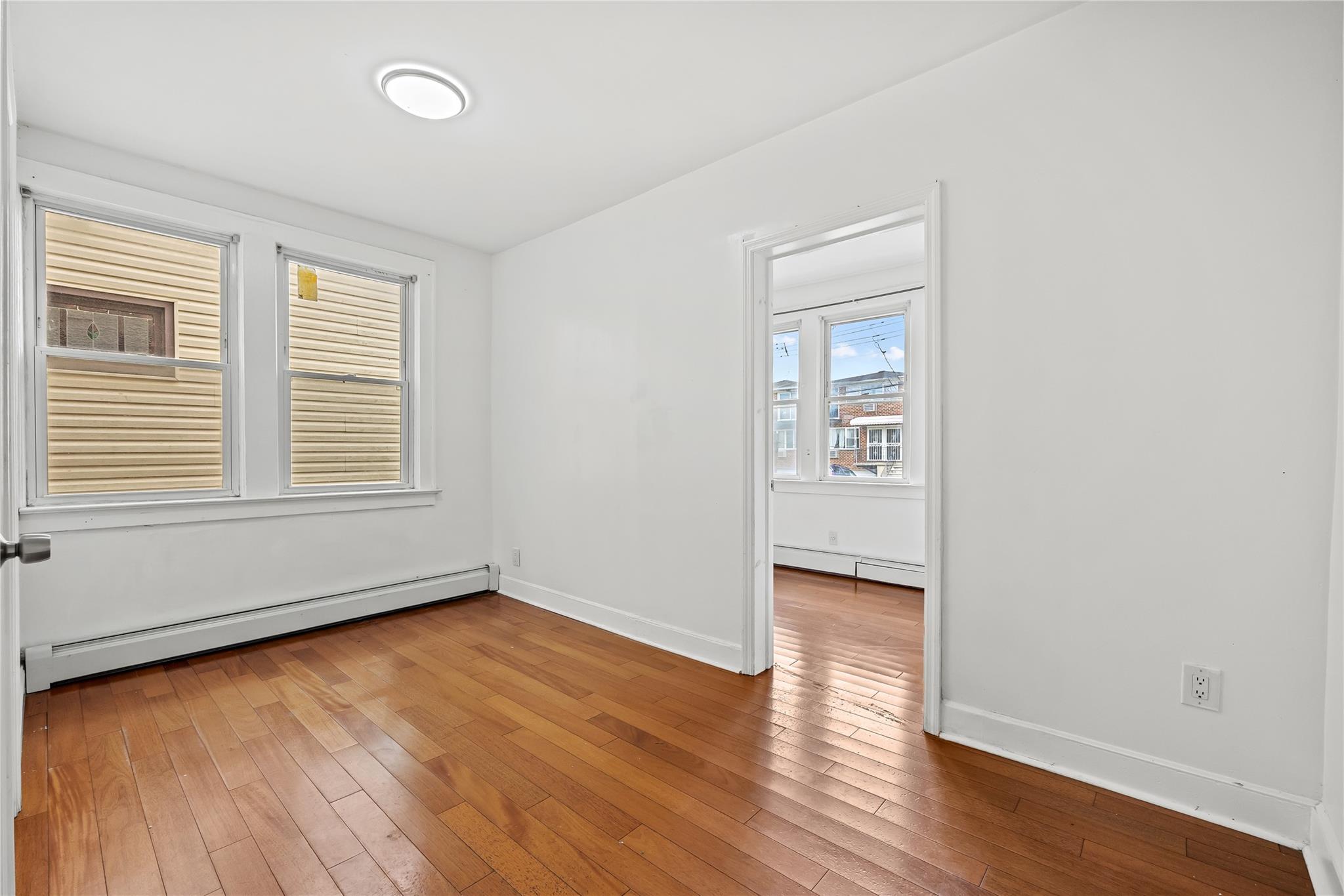 #2 photo, 140-24 Quince Avenue, Flushing , NY 11355