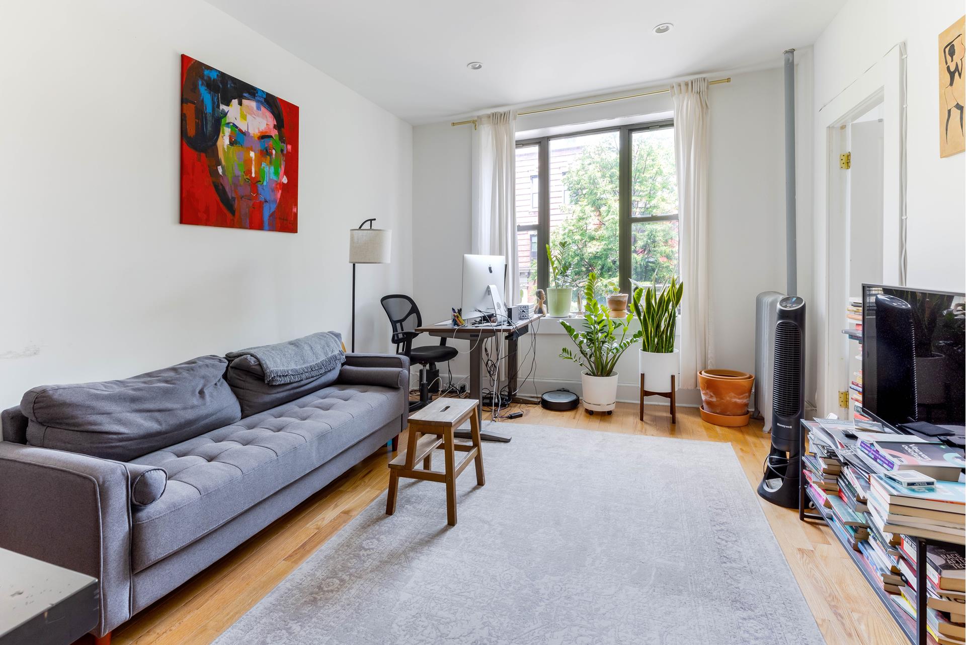 #1 photo, 242 BAINBRIDGE Street, ब्रुकलीन Stuyvesant Heights , NY 11233