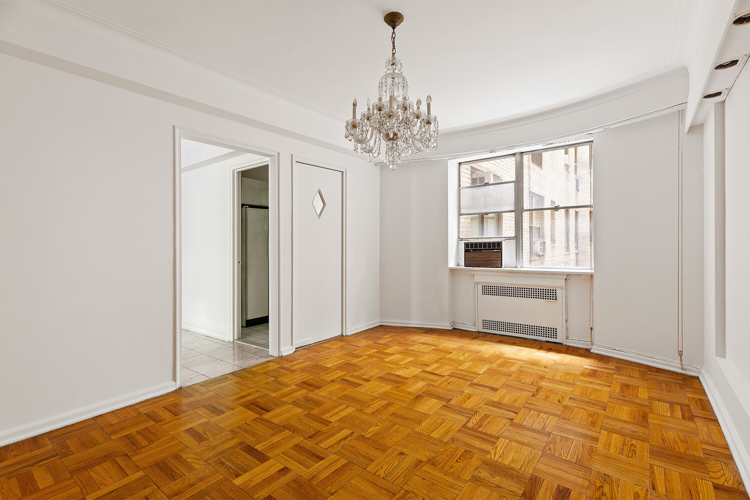 #6 photo, 860 5TH Avenue, Lenox Hill , NY 10065