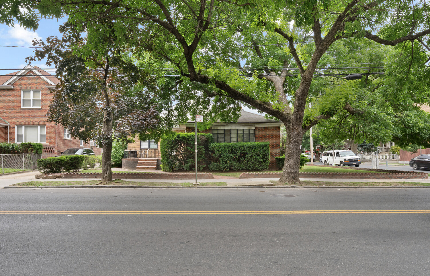 #4 photo, 3521 GLENWOOD Road, ブルックリン区 East Flatbush , NY 11210