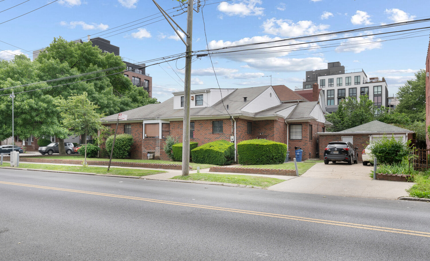 #5 photo, 3521 GLENWOOD Road, ブルックリン区 East Flatbush , NY 11210