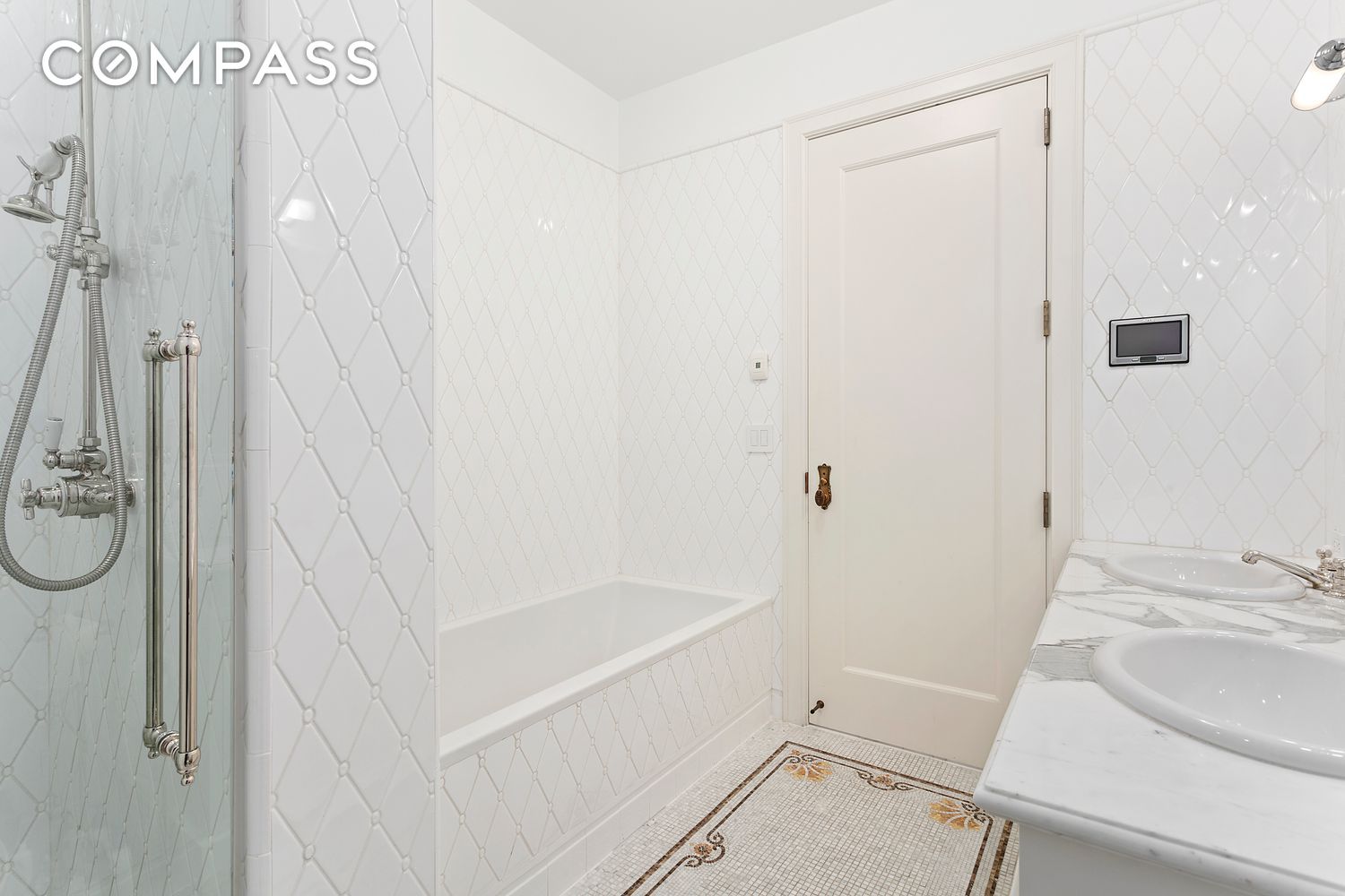 #8 photo, 1 Central Park S, マンハッタン Central Park South , NY 10019