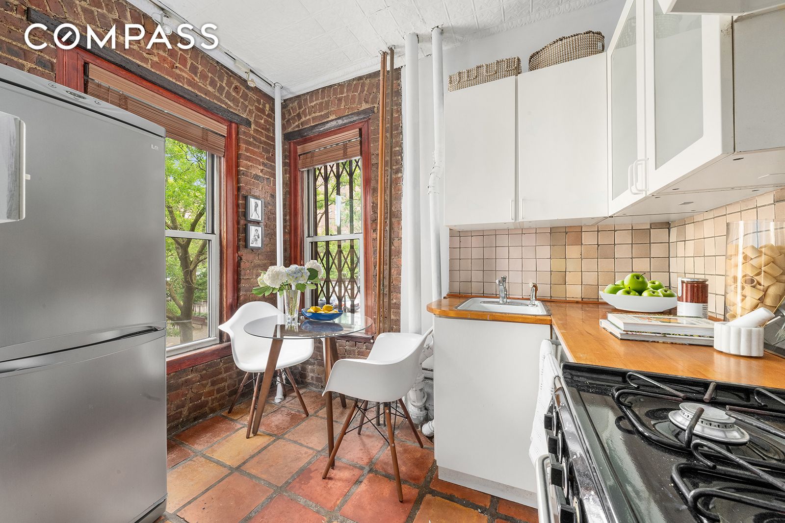 #8 photo, 626 E 14th Street, マンハッタン East Village , NY 10009