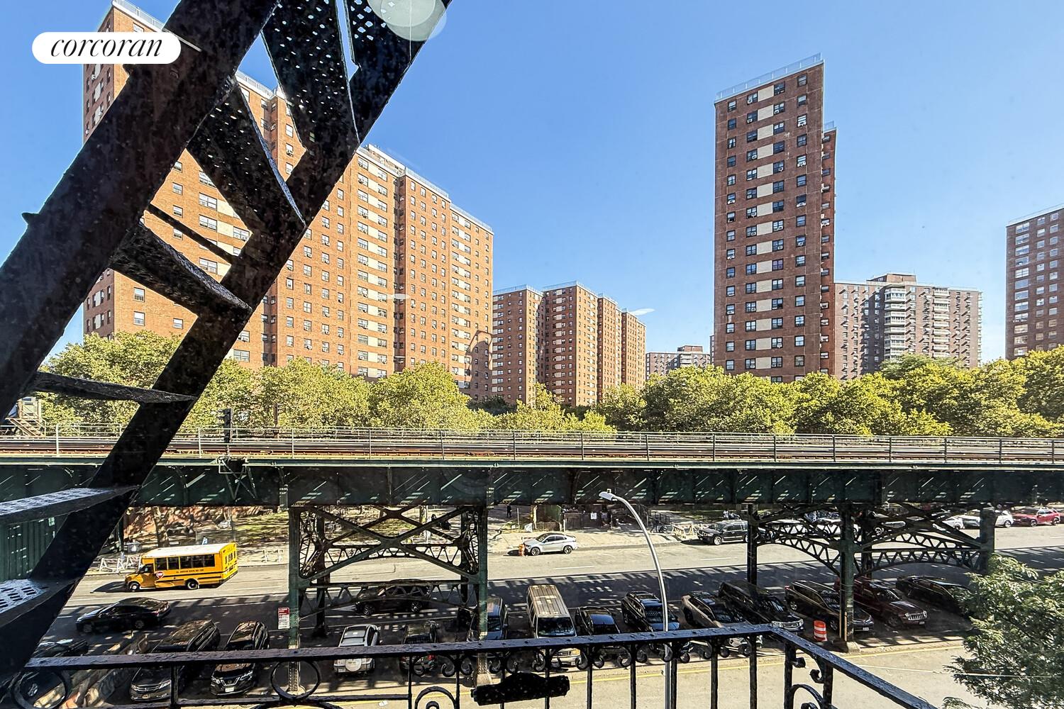 #5 photo, New York City, マンハッタン Morningside Heights , NY 10027