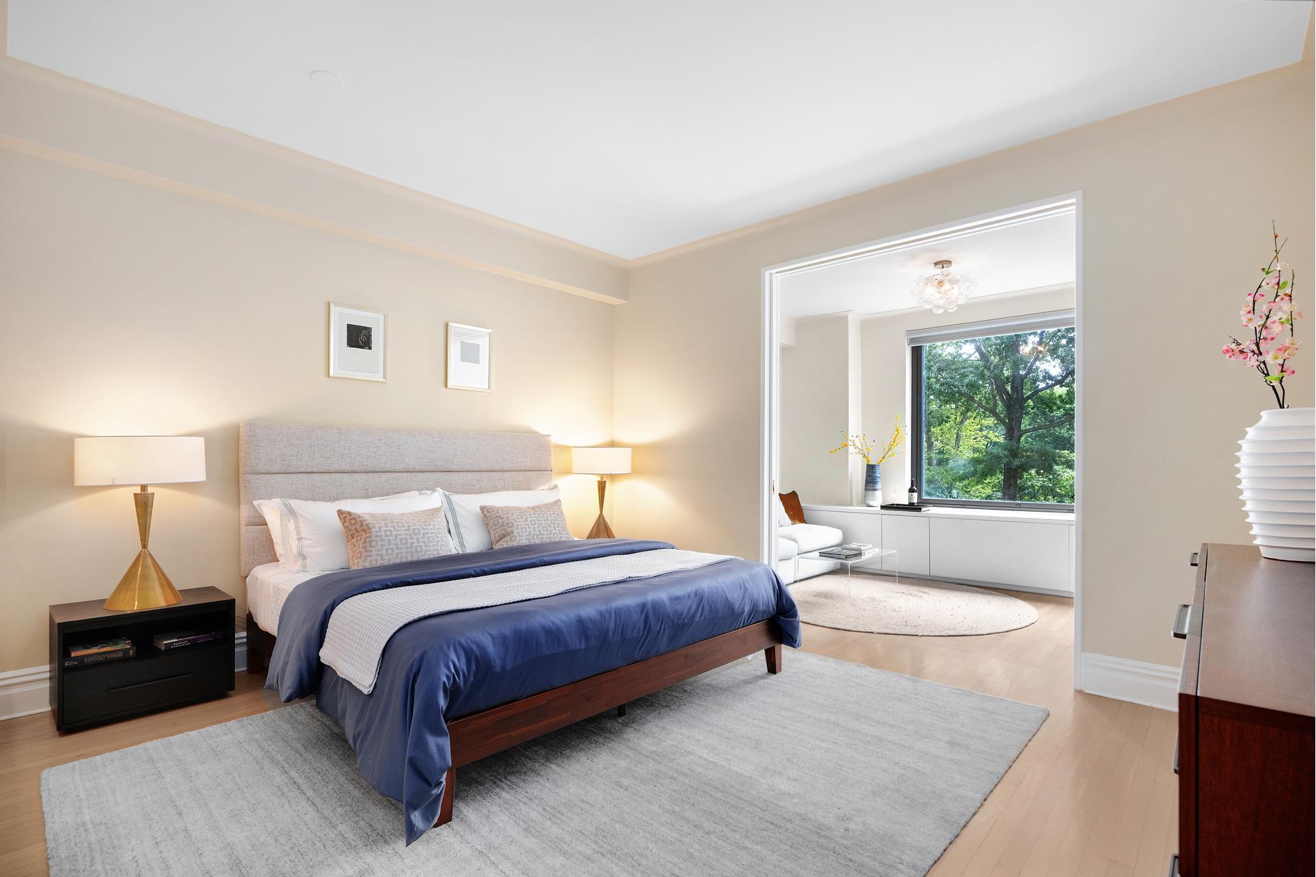 #14 photo, 101 CENTRAL Park W, マンハッタン Lincoln Square , NY 10023