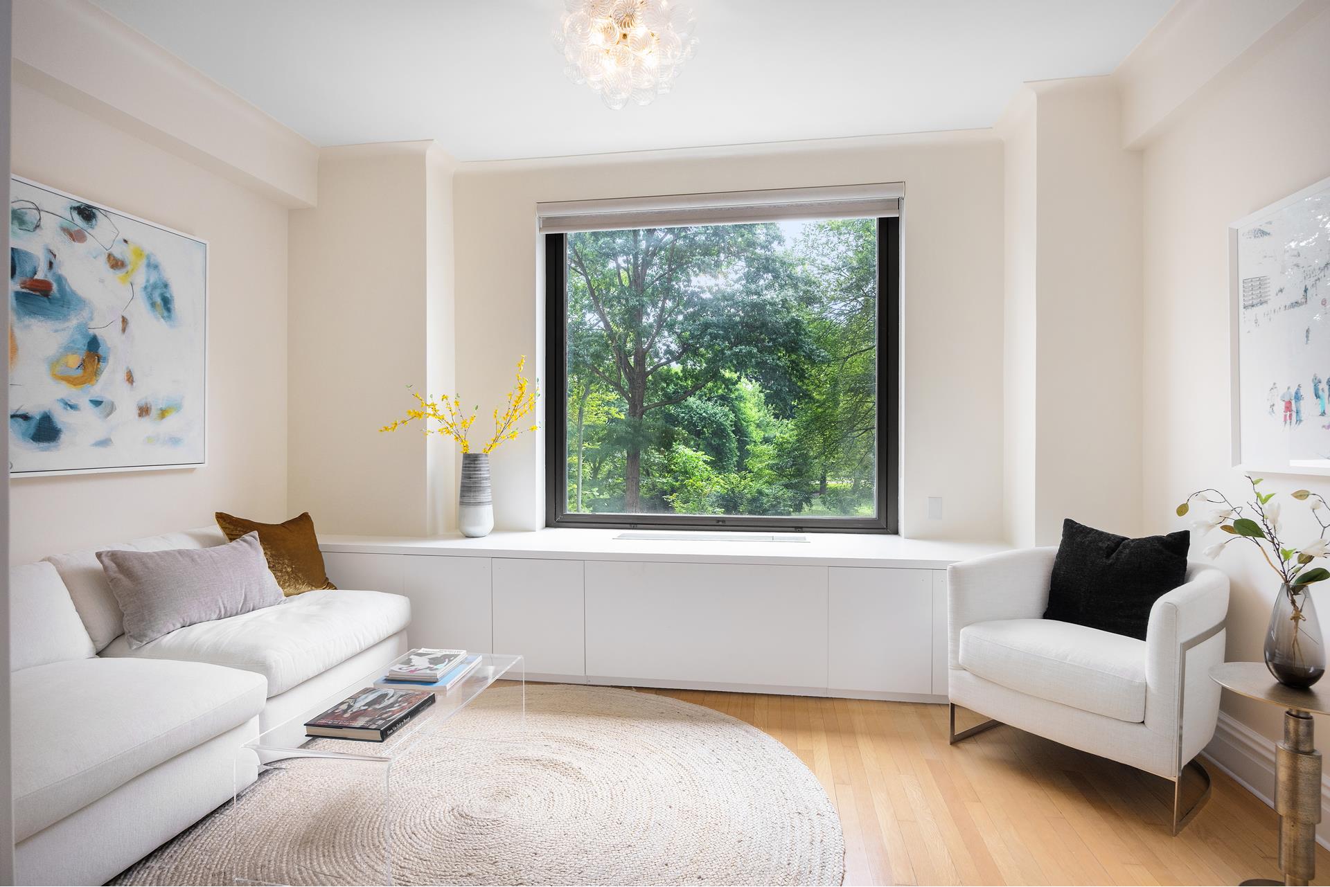 #15 photo, 101 CENTRAL Park W, マンハッタン Lincoln Square , NY 10023