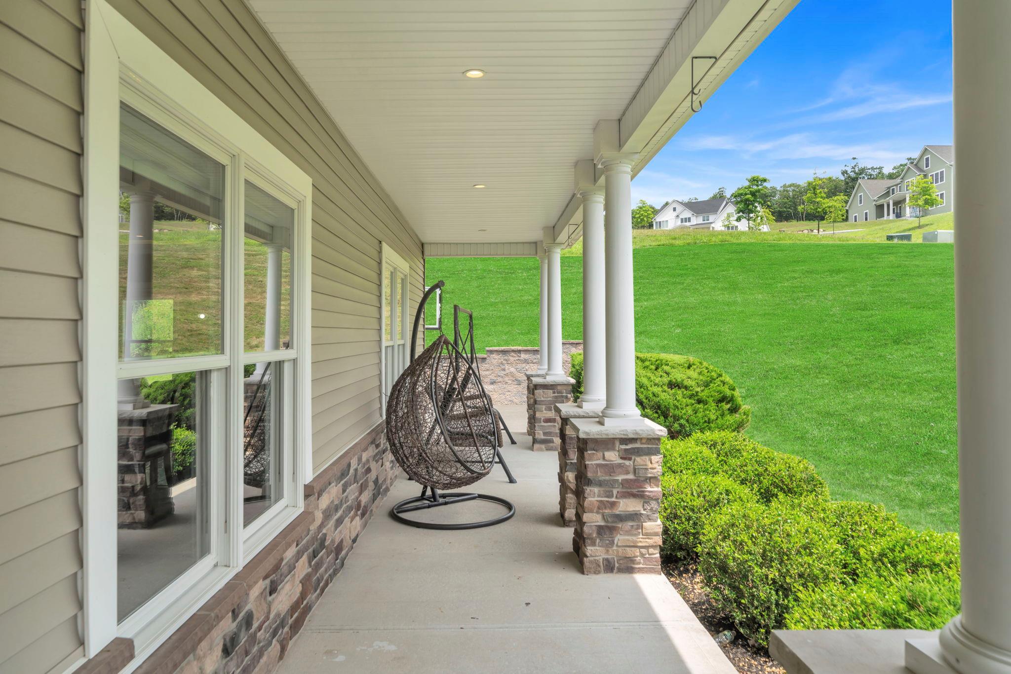 #4 photo, 19 Cornell Peak, Pomona , NY 10970