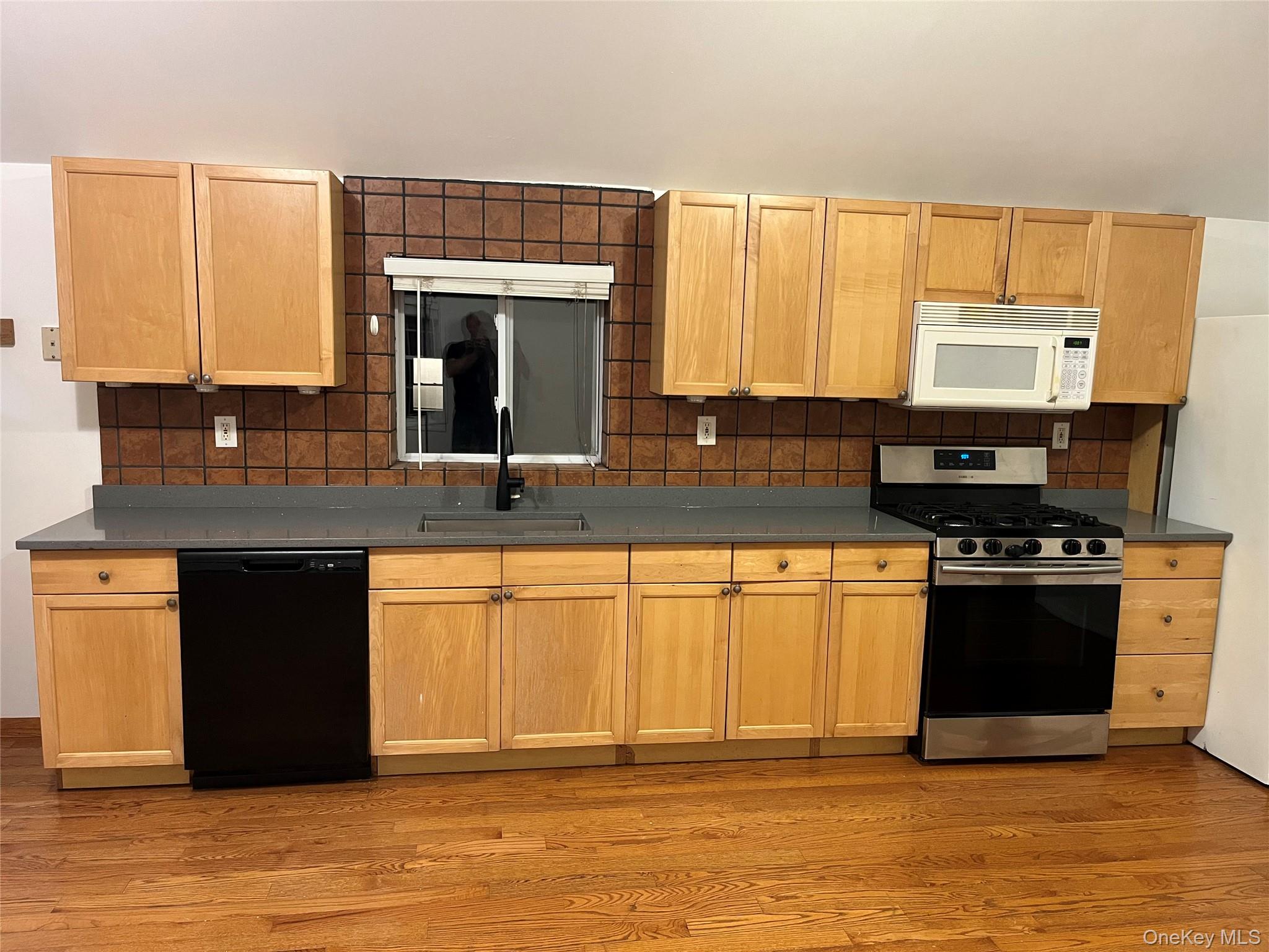 #20 photo, 13 Spring Street, Warwick , NY 10990